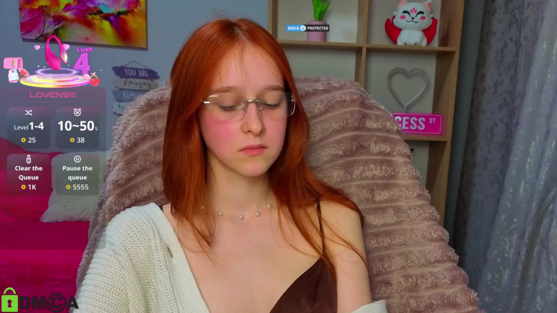 Gallery image thumbnail from WowEmma_'s myfreecams stream on, 03/17/2026, 15:27 image 2 of 20