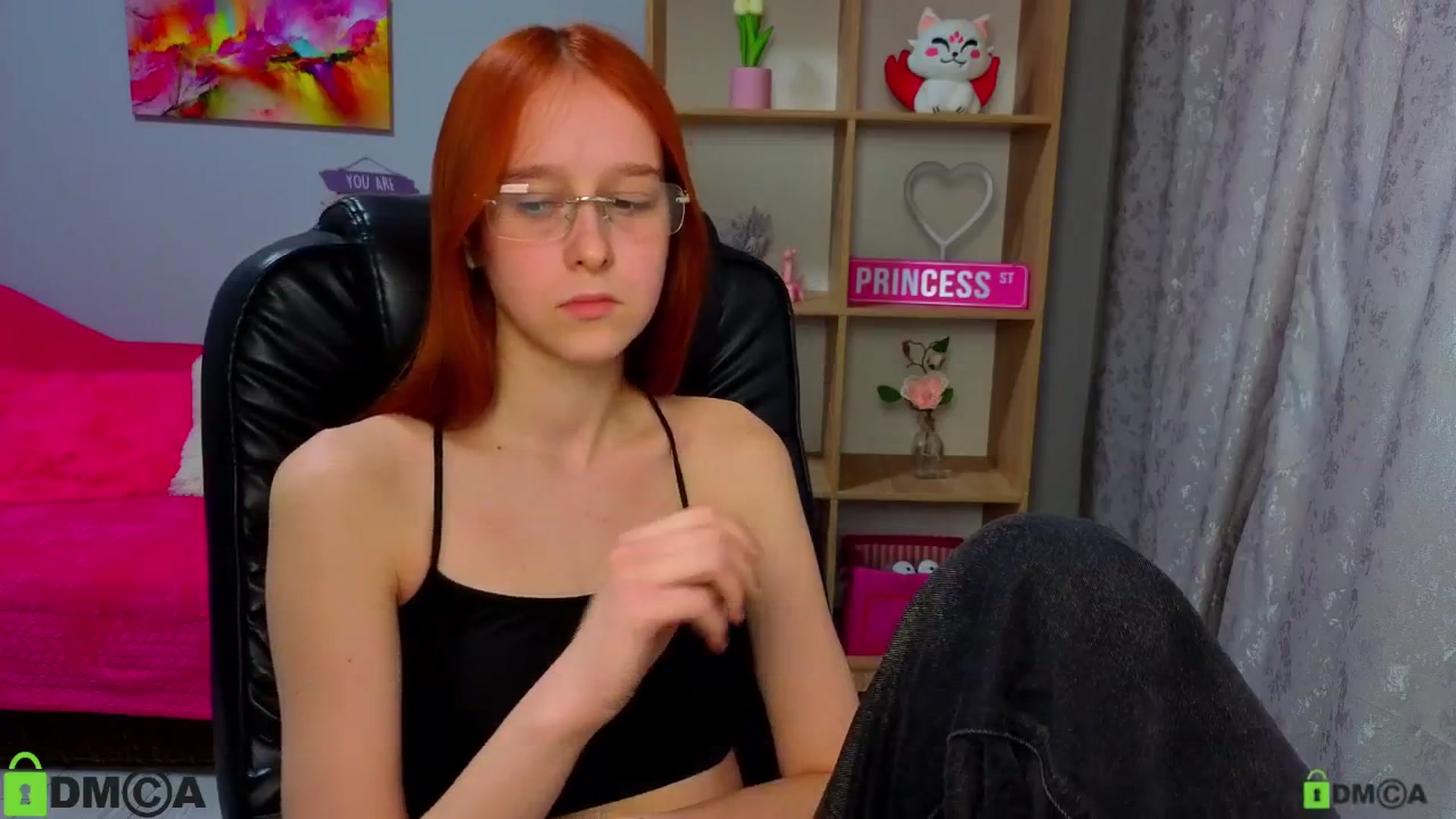 Gallery image thumbnail from WowEmma_'s myfreecams stream on, 03/22/2026, 13:44 image 13 of 20