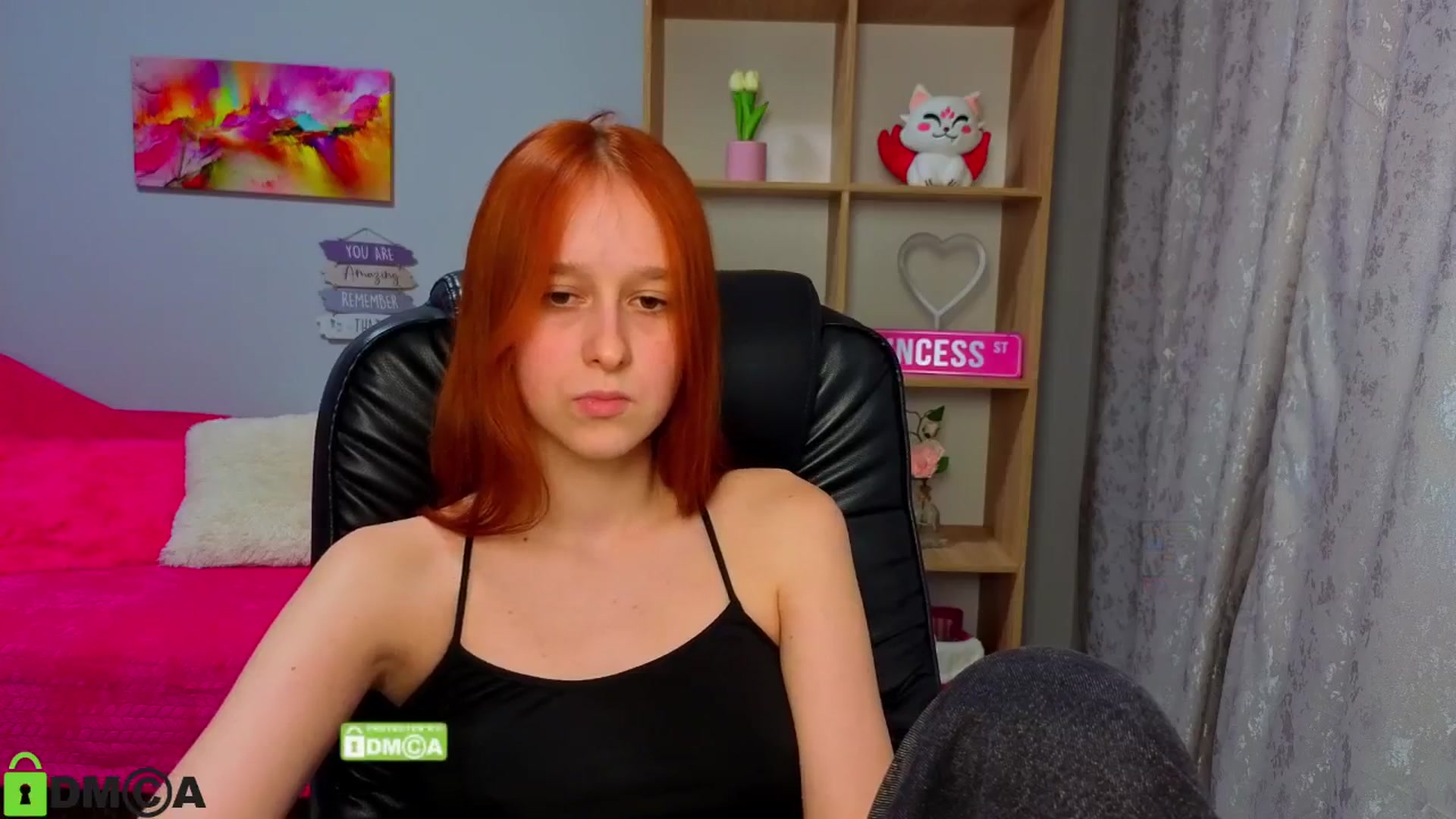 Gallery image thumbnail from WowEmma_'s myfreecams stream on, 03/22/2026, 15:05 image 15 of 20