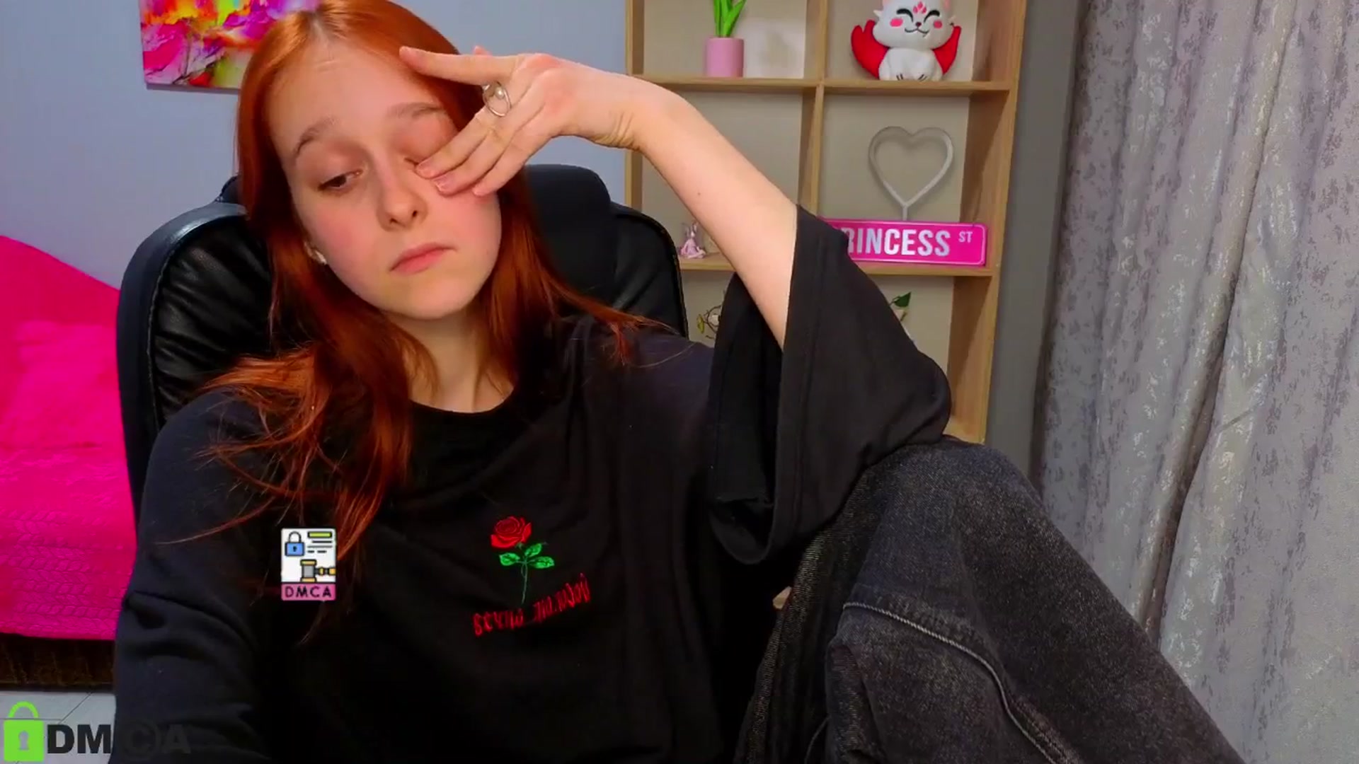 Gallery image thumbnail from WowEmma_'s myfreecams stream on, 03/22/2026, 18:26 image 9 of 20