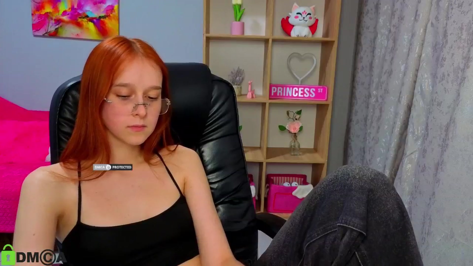 Gallery image thumbnail from WowEmma_'s myfreecams stream on, 03/22/2026, 18:26 image 3 of 20