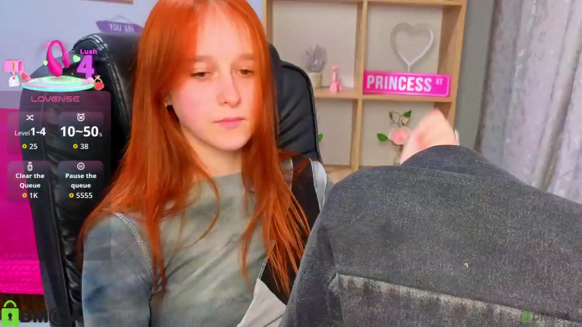 Gallery image thumbnail from WowEmma_'s myfreecams stream on, 03/24/2026, 14:39 image 14 of 20
