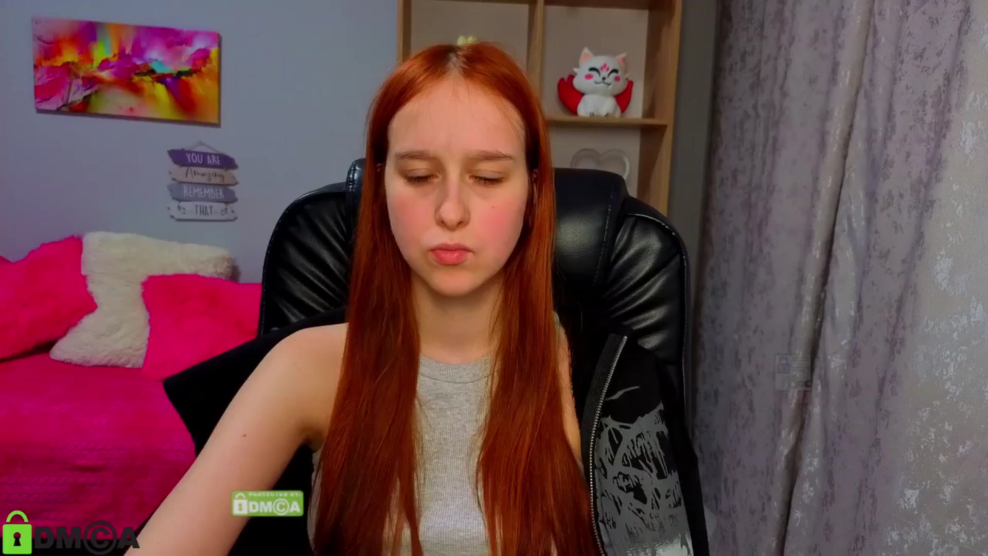 Gallery image thumbnail from WowEmma_'s myfreecams stream on, 03/28/2026, 15:28 image 12 of 20
