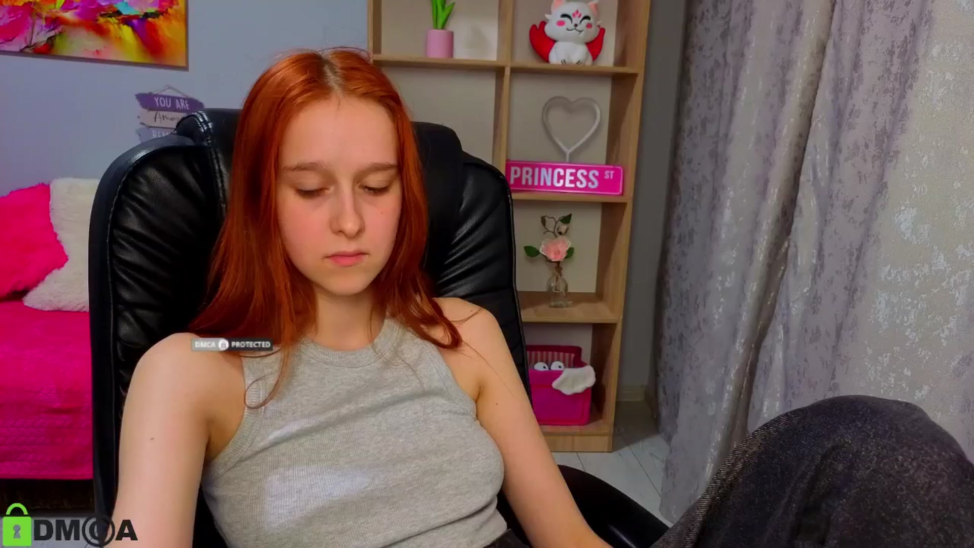 Gallery image thumbnail from WowEmma_'s myfreecams stream on, 03/28/2026, 19:31 image 3 of 20
