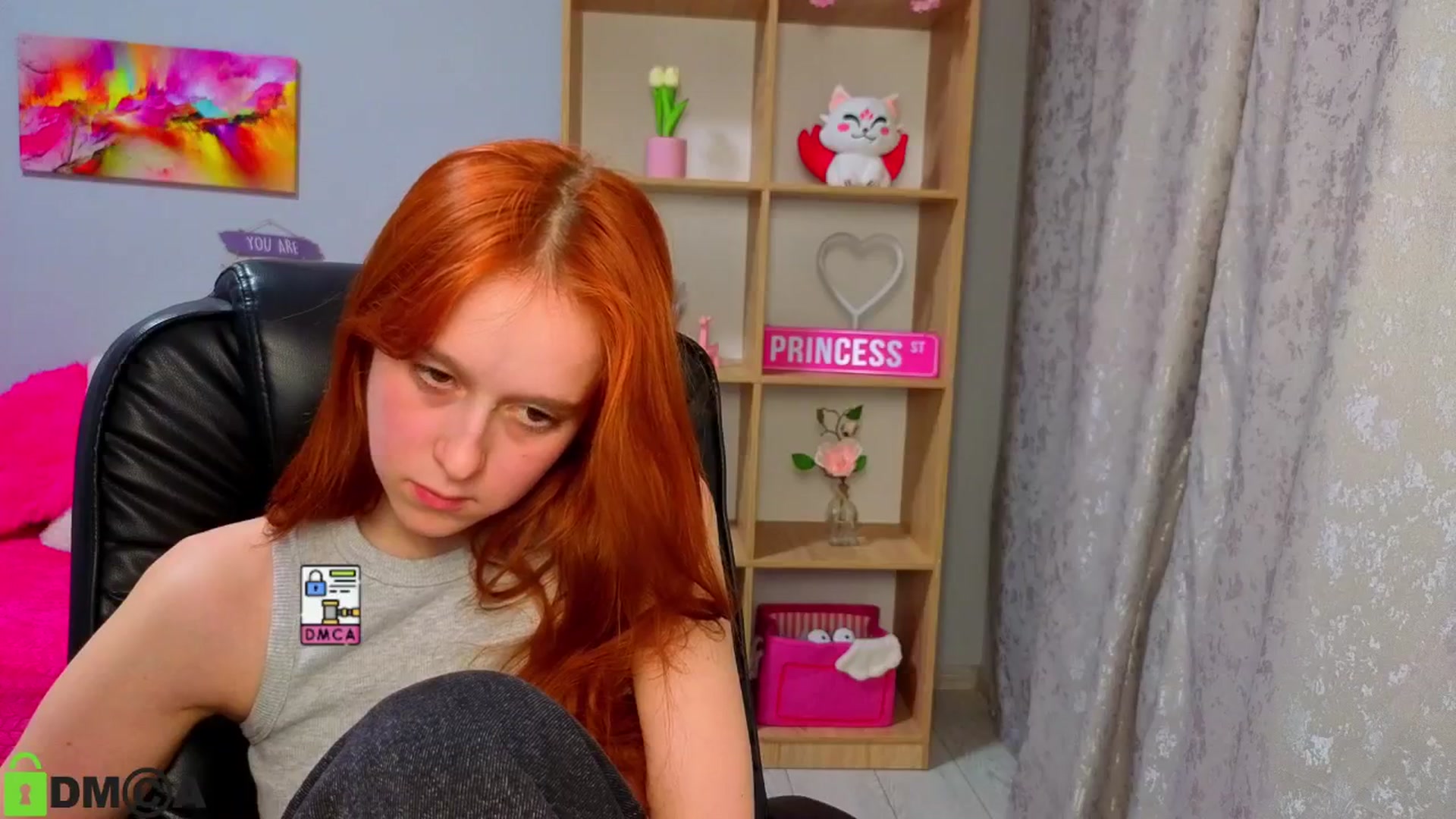 Gallery image thumbnail from WowEmma_'s myfreecams stream on, 03/28/2026, 19:31 image 19 of 20