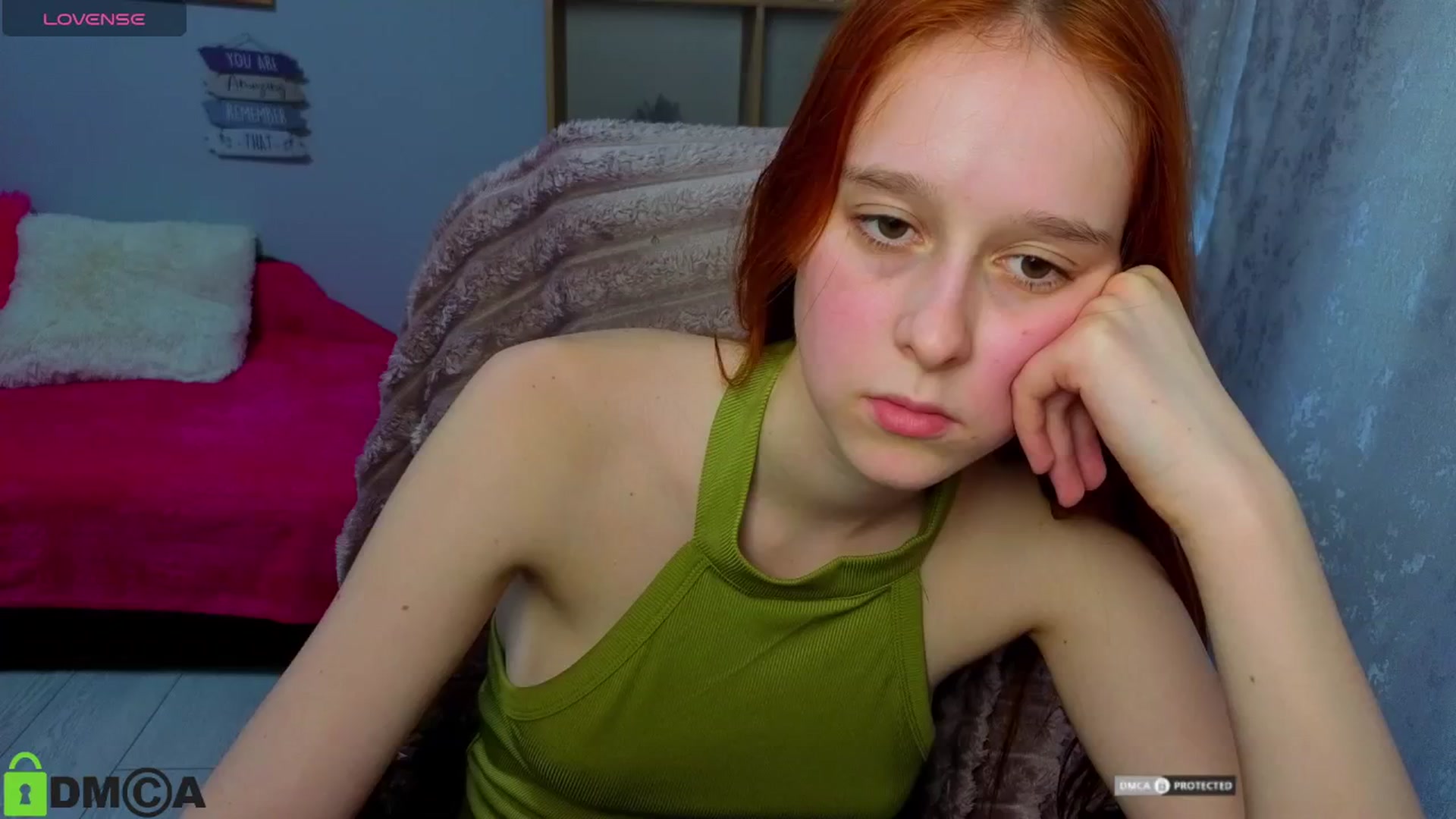 Gallery image thumbnail from WowEmma_'s myfreecams stream on, 04/16/2026, 14:32 image 1 of 20