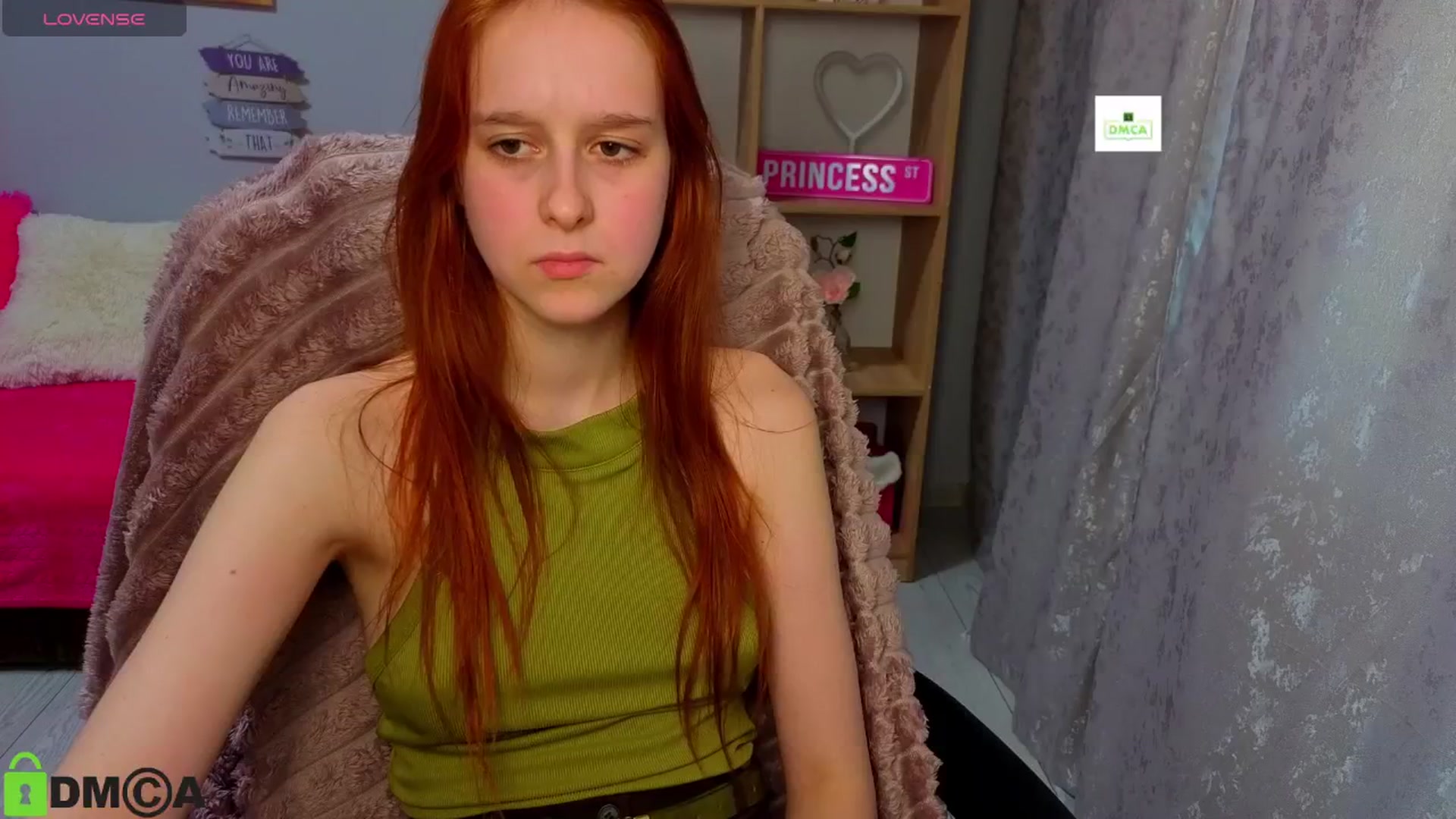 Gallery image thumbnail from WowEmma_'s myfreecams stream on, 04/16/2026, 14:32 image 16 of 20