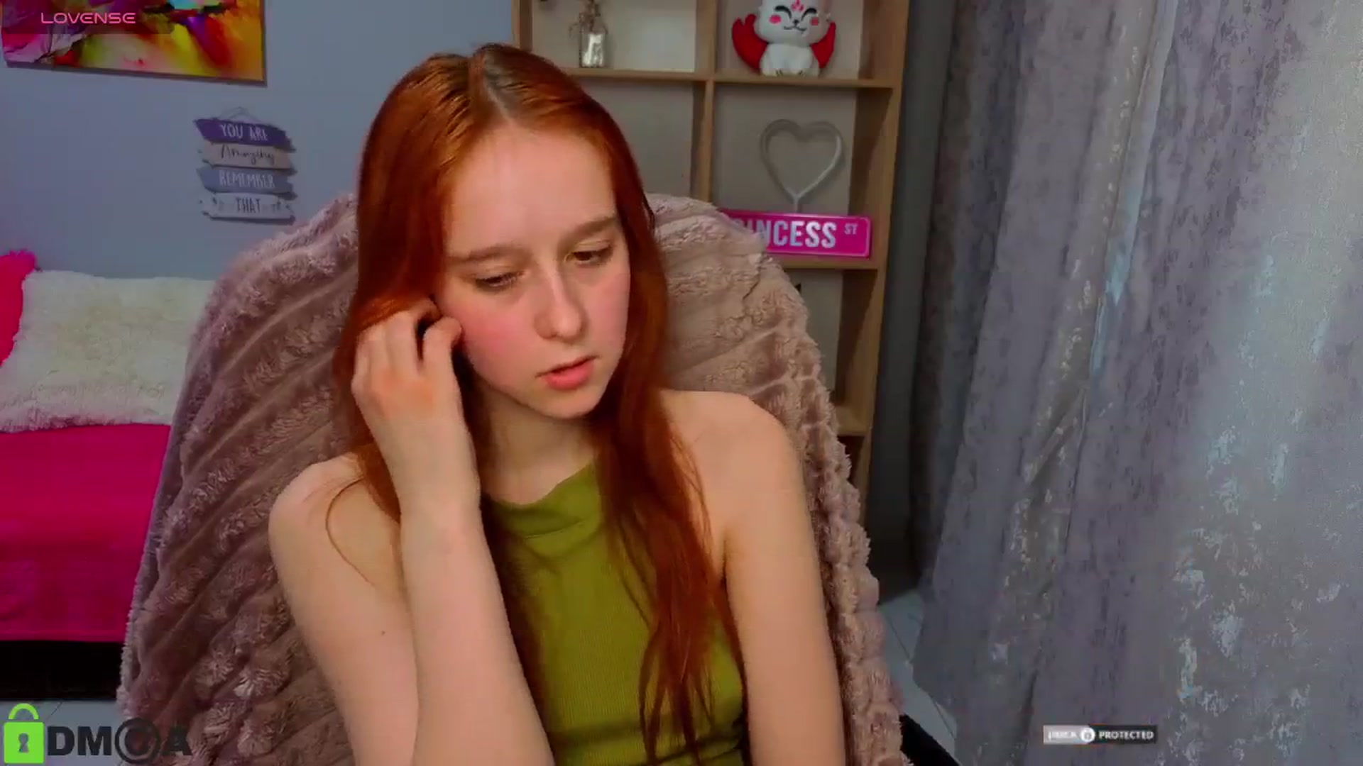 Gallery image thumbnail from WowEmma_'s myfreecams stream on, 04/16/2026, 14:32 image 20 of 20