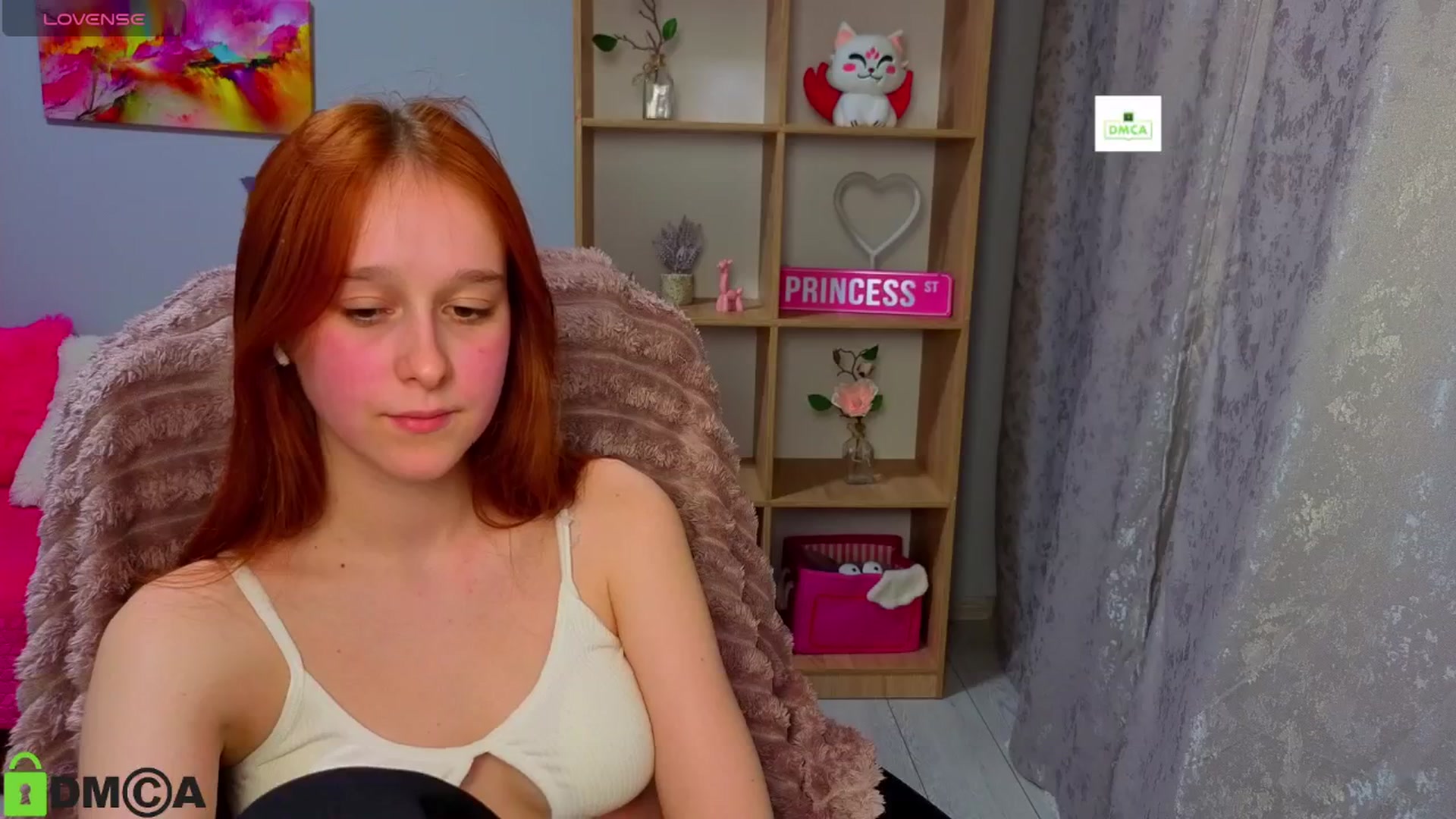 Gallery image thumbnail from WowEmma_'s myfreecams stream on, 04/17/2026, 22:20 image 8 of 20