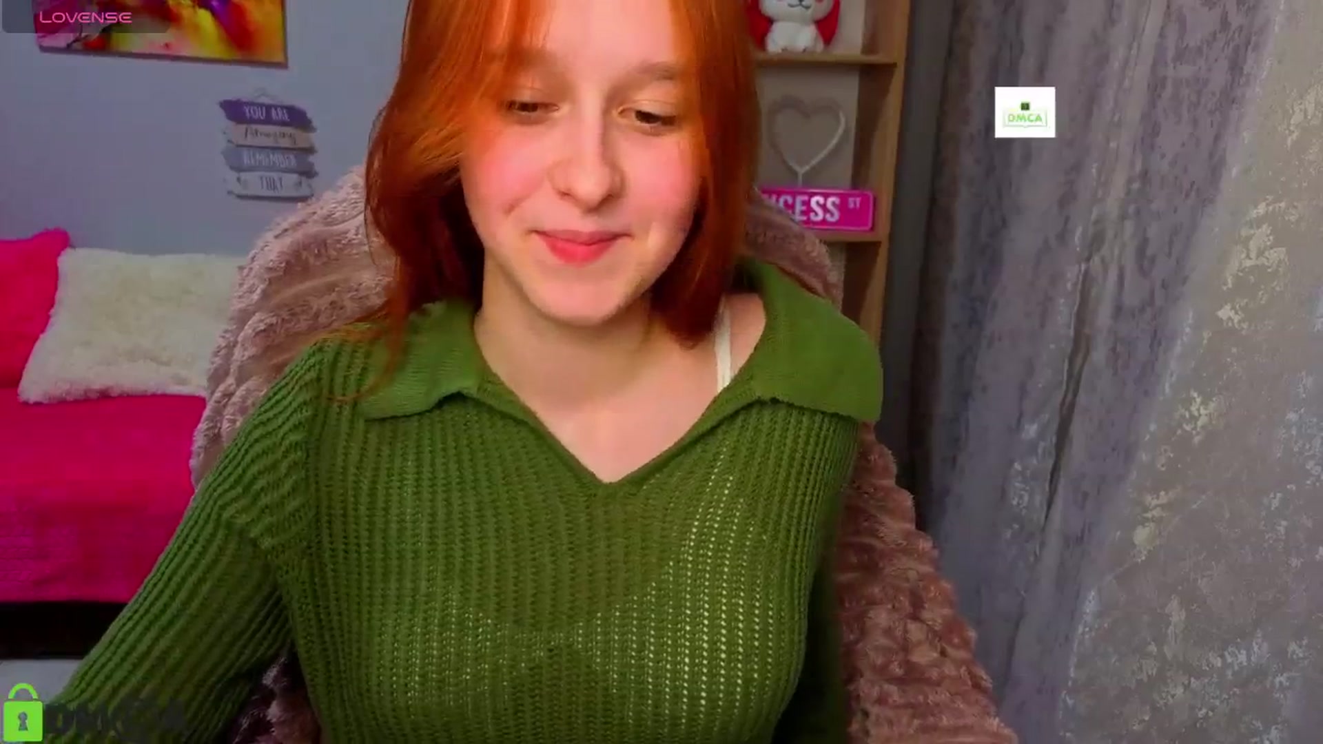 Gallery image thumbnail from WowEmma_'s myfreecams stream on, 04/17/2026, 22:20 image 2 of 20