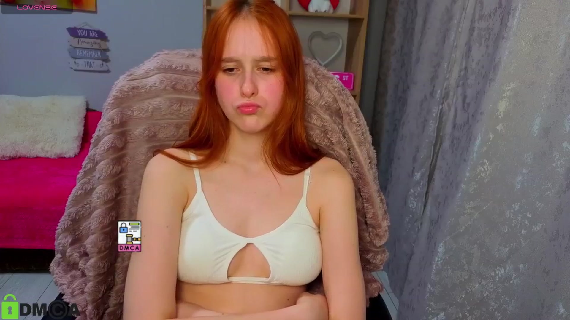 Gallery image thumbnail from WowEmma_'s myfreecams stream on, 04/18/2026, 24:22 image 20 of 20