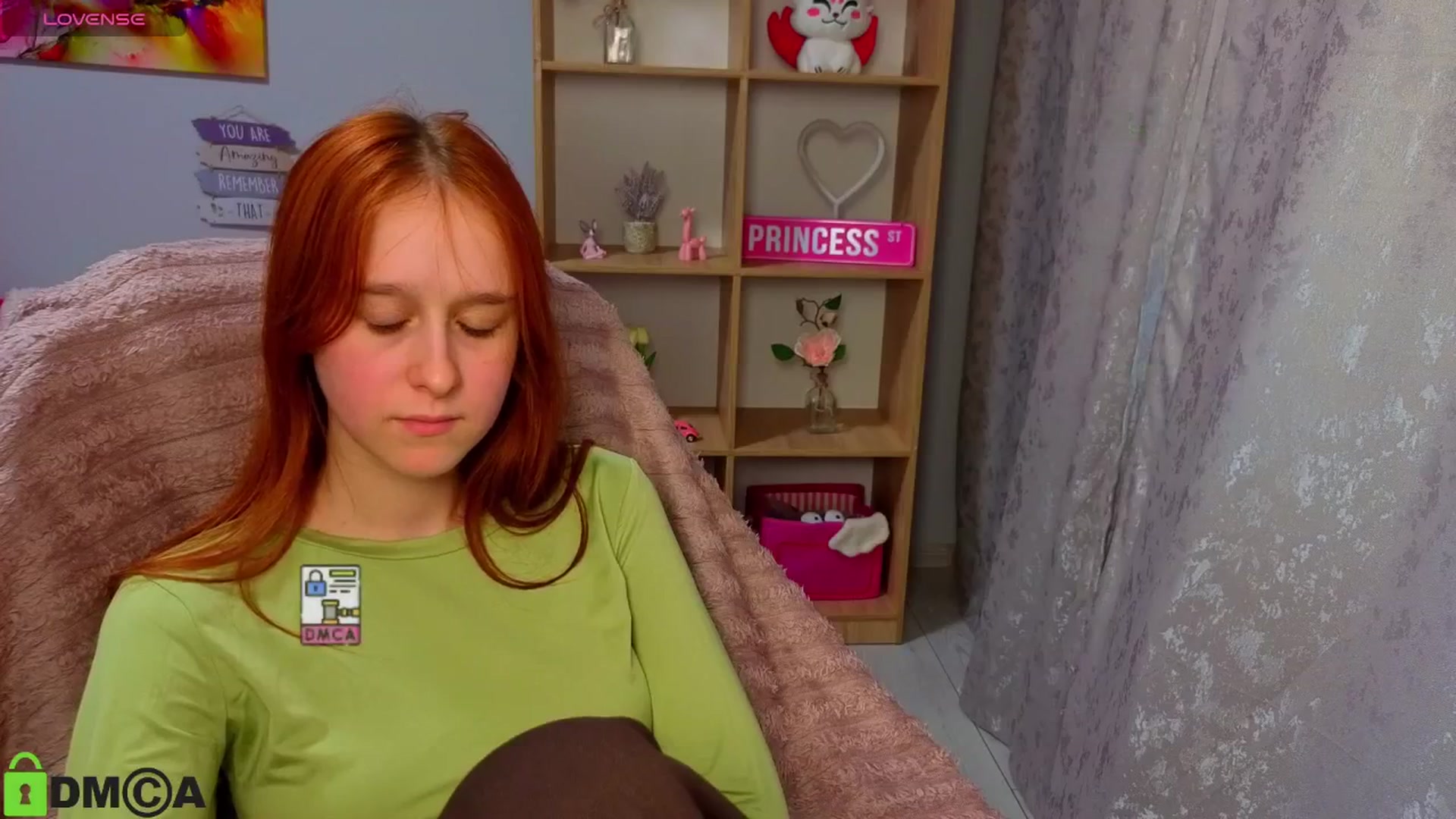 Gallery image thumbnail from WowEmma_'s myfreecams stream on, 04/18/2026, 16:10 image 7 of 20