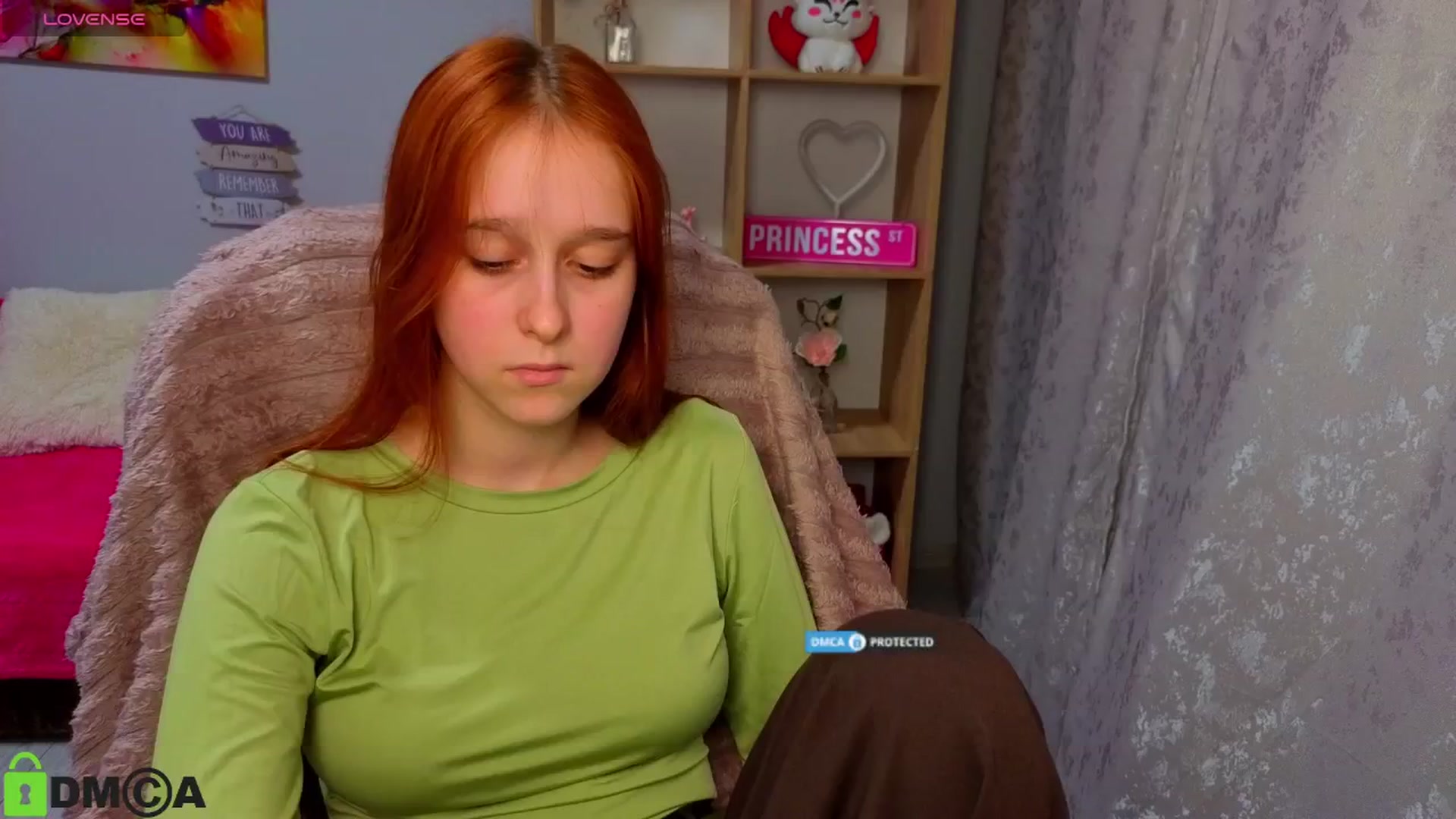 Gallery image thumbnail from WowEmma_'s myfreecams stream on, 04/18/2026, 16:10 image 1 of 20