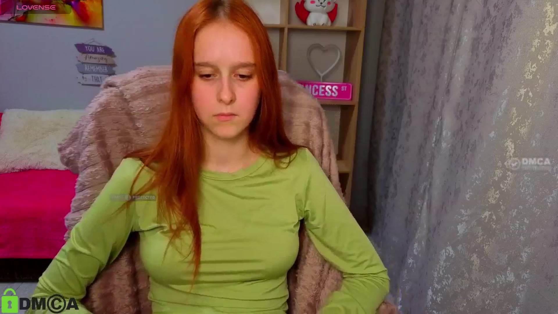 Gallery image thumbnail from WowEmma_'s myfreecams stream on, 04/18/2026, 19:53 image 14 of 20