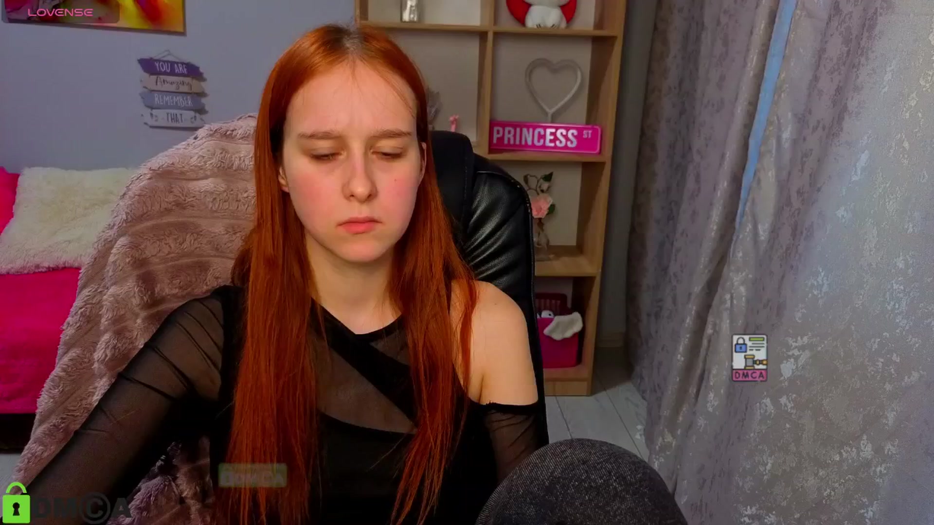 Gallery image thumbnail from WowEmma_'s myfreecams stream on, 04/19/2026, 16:35 image 1 of 20