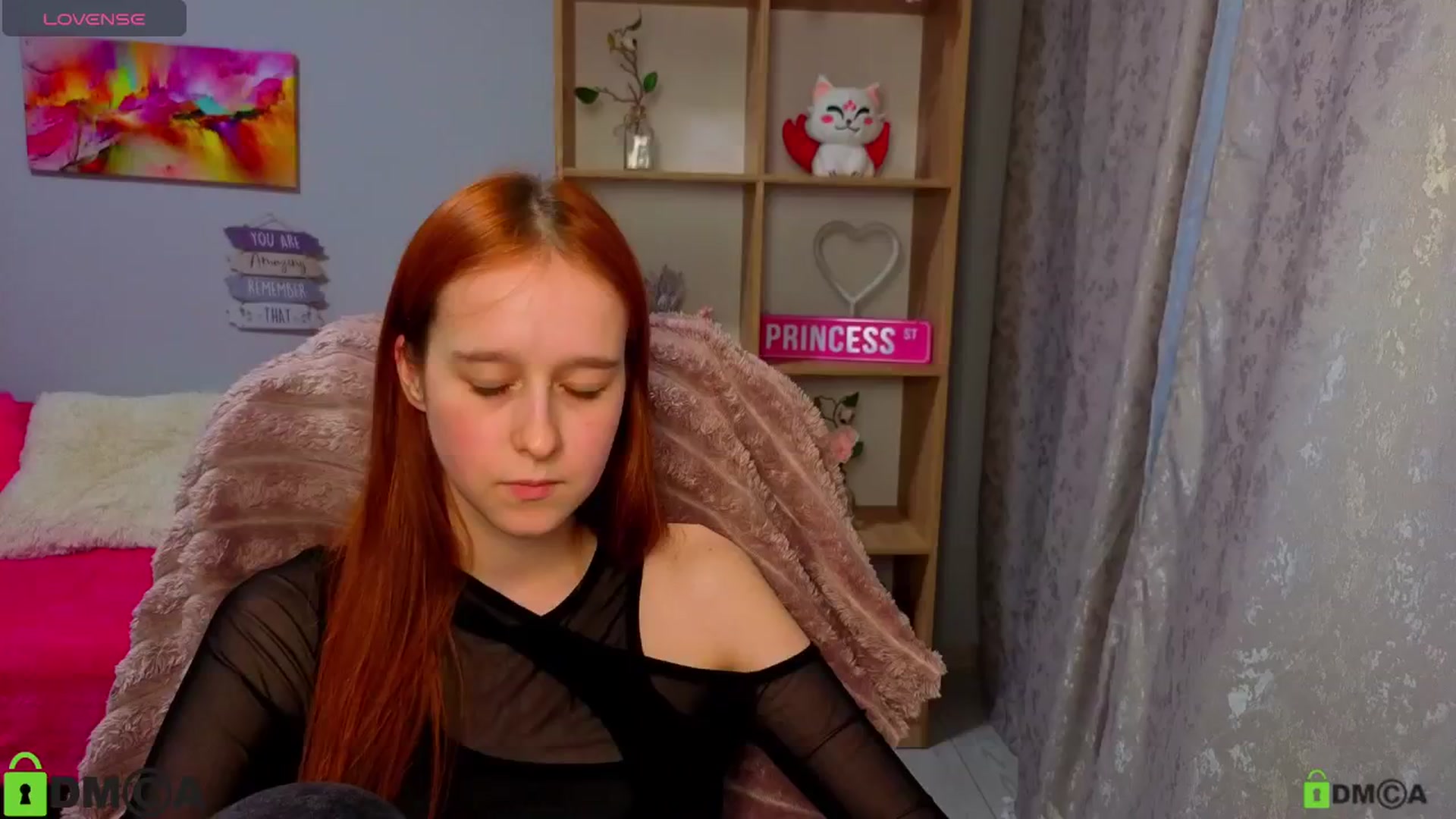 Gallery image thumbnail from WowEmma_'s myfreecams stream on, 04/19/2026, 16:35 image 12 of 20