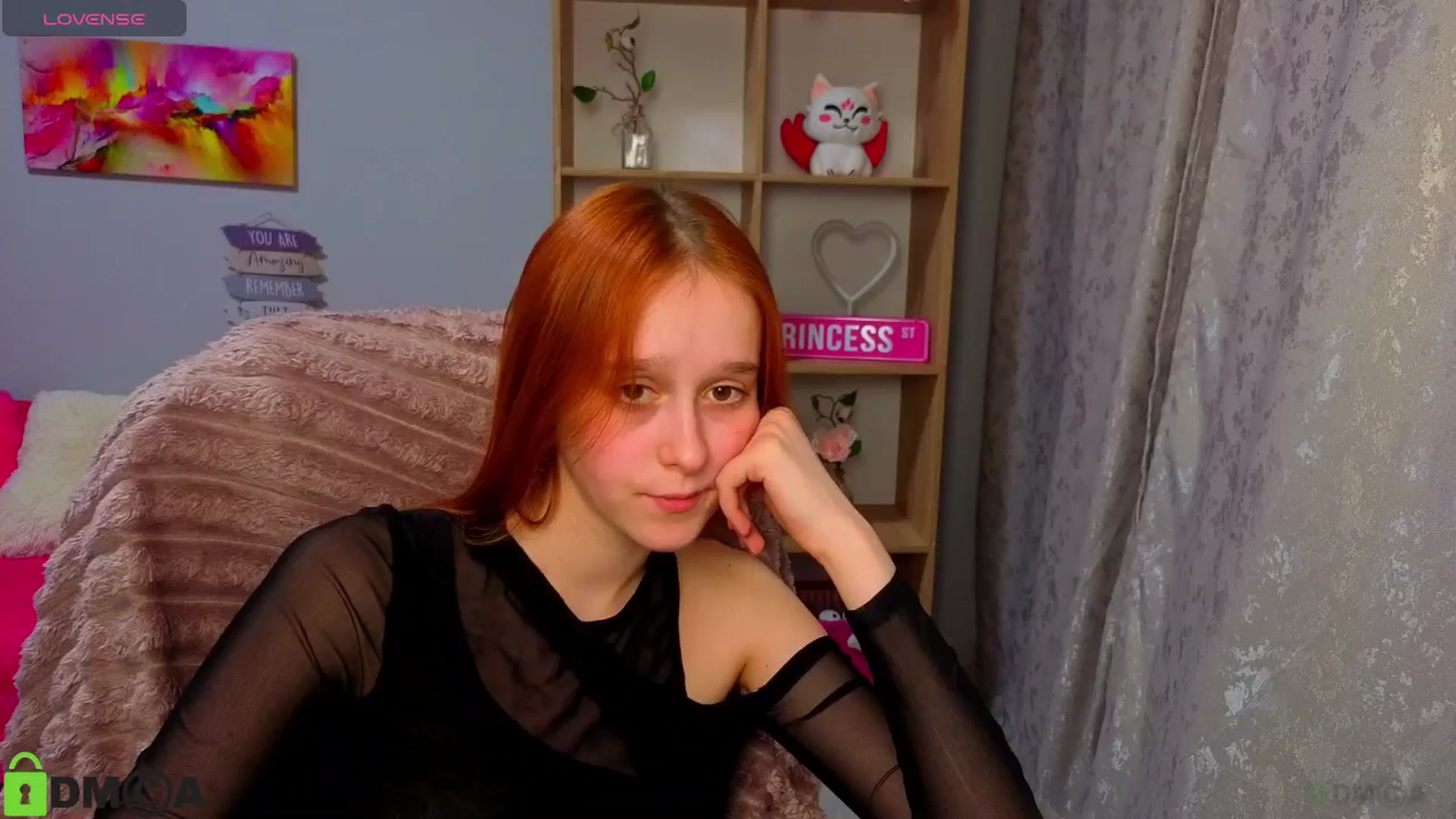 Gallery image thumbnail from WowEmma_'s myfreecams stream on, 04/19/2026, 18:17 image 13 of 20