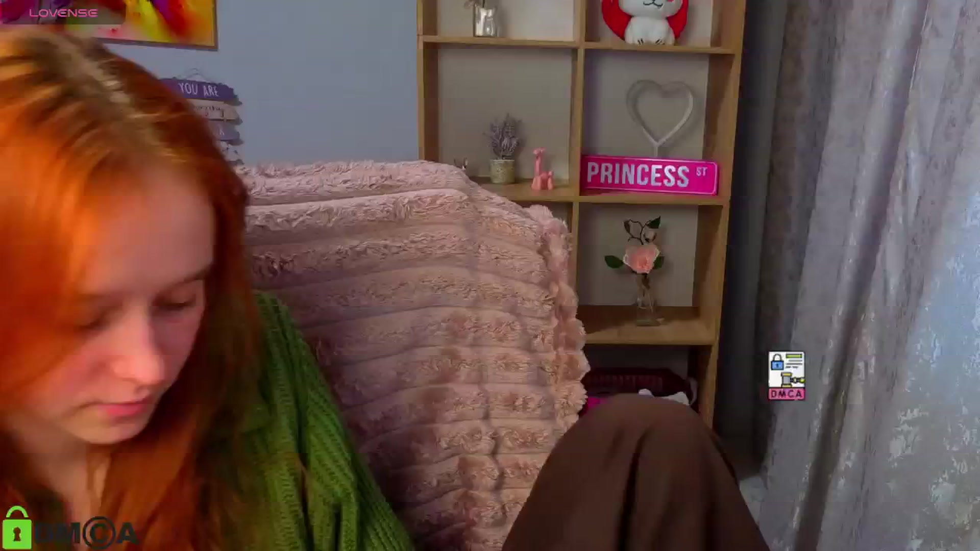 Gallery image thumbnail from WowEmma_'s myfreecams stream on, 04/24/2026, 13:48 image 14 of 20