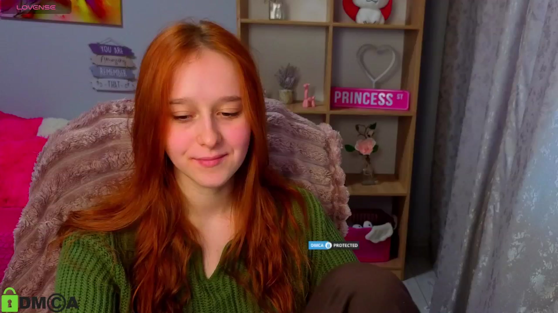 Gallery image thumbnail from WowEmma_'s myfreecams stream on, 04/24/2026, 13:48 image 13 of 20