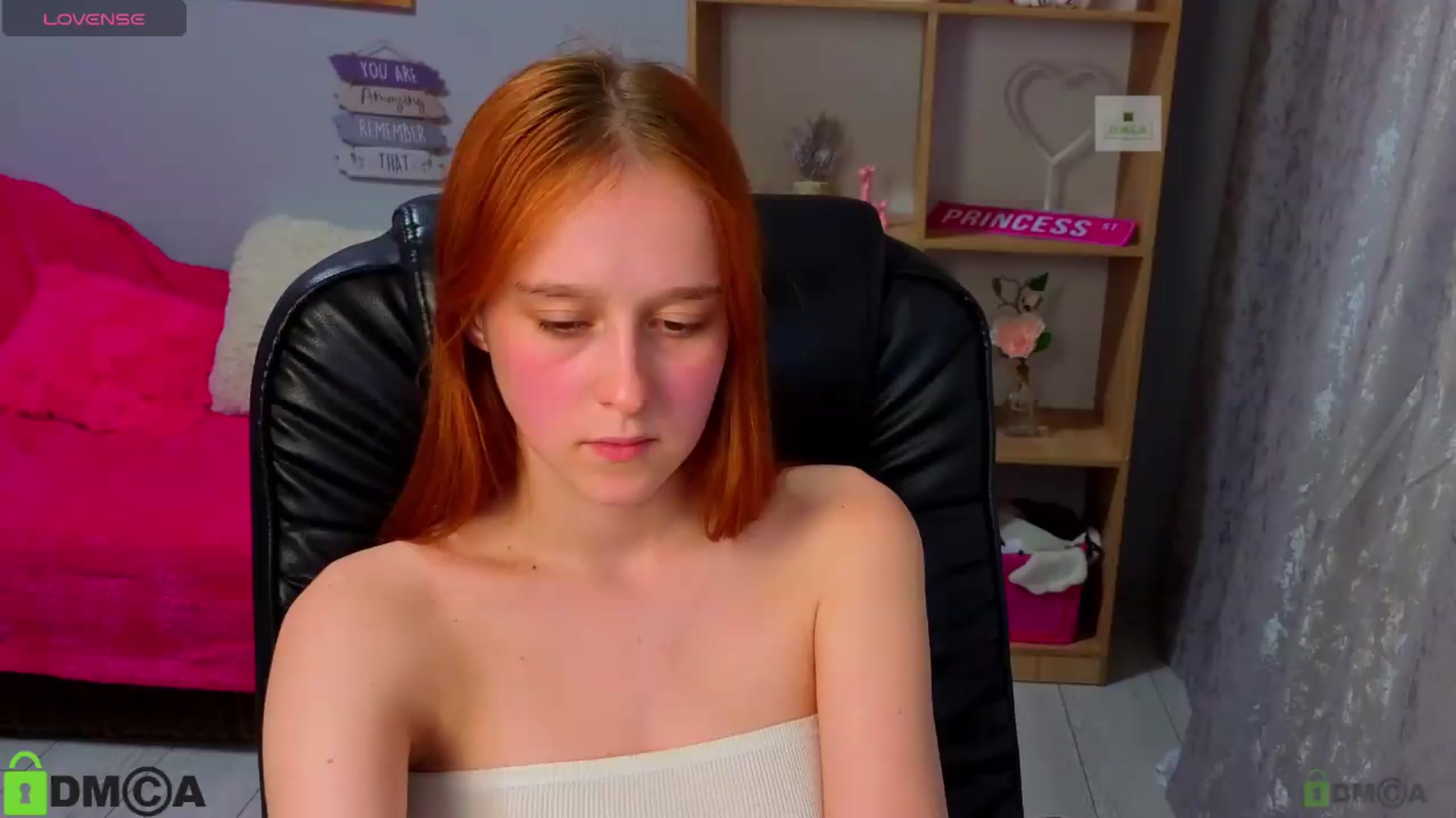 Gallery image thumbnail from WowEmma_'s myfreecams stream on, 05/11/2026, 15:00 image 1 of 20