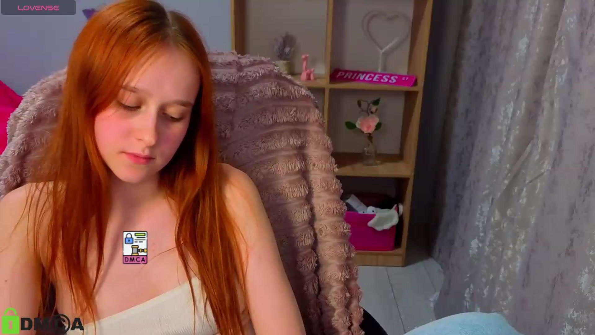Gallery image thumbnail from WowEmma_'s myfreecams stream on, 05/11/2026, 18:10 image 18 of 20