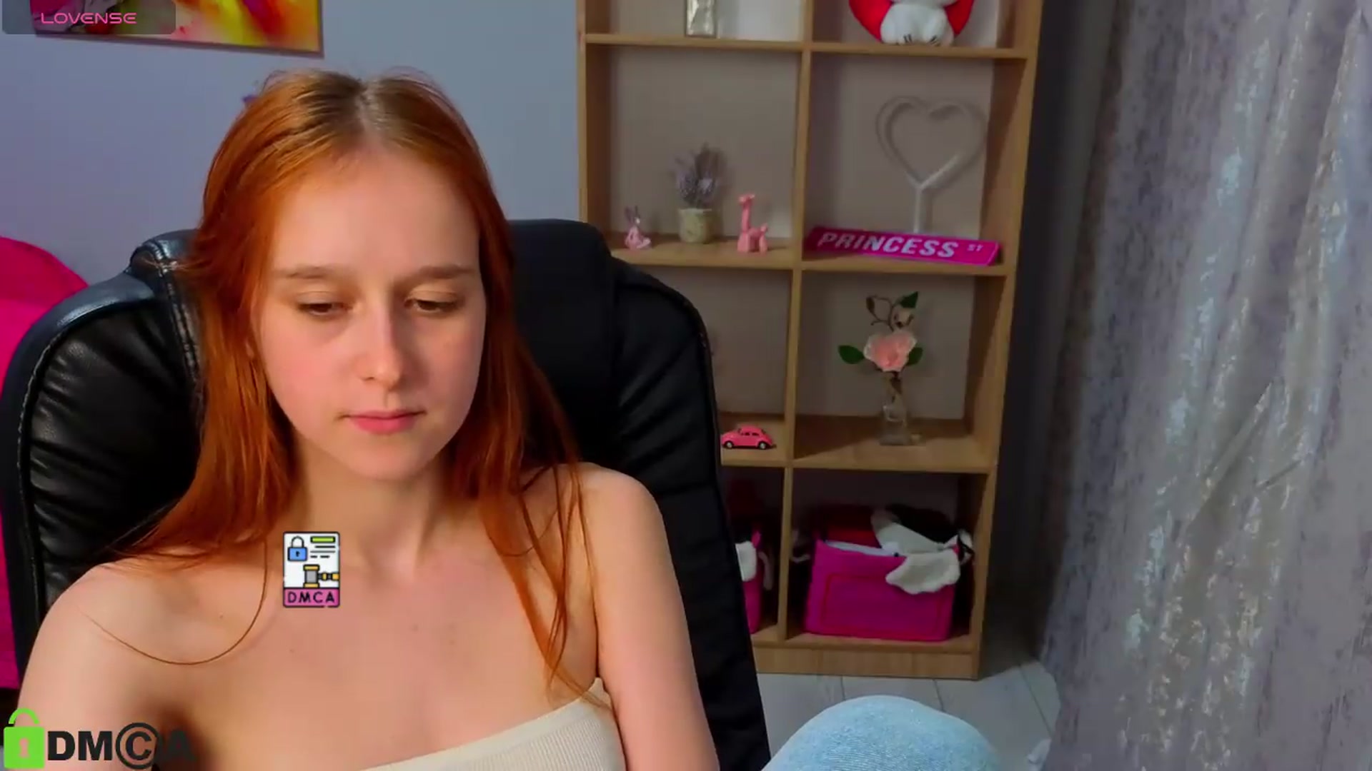Gallery image thumbnail from WowEmma_'s myfreecams stream on, 05/11/2026, 18:10 image 2 of 20