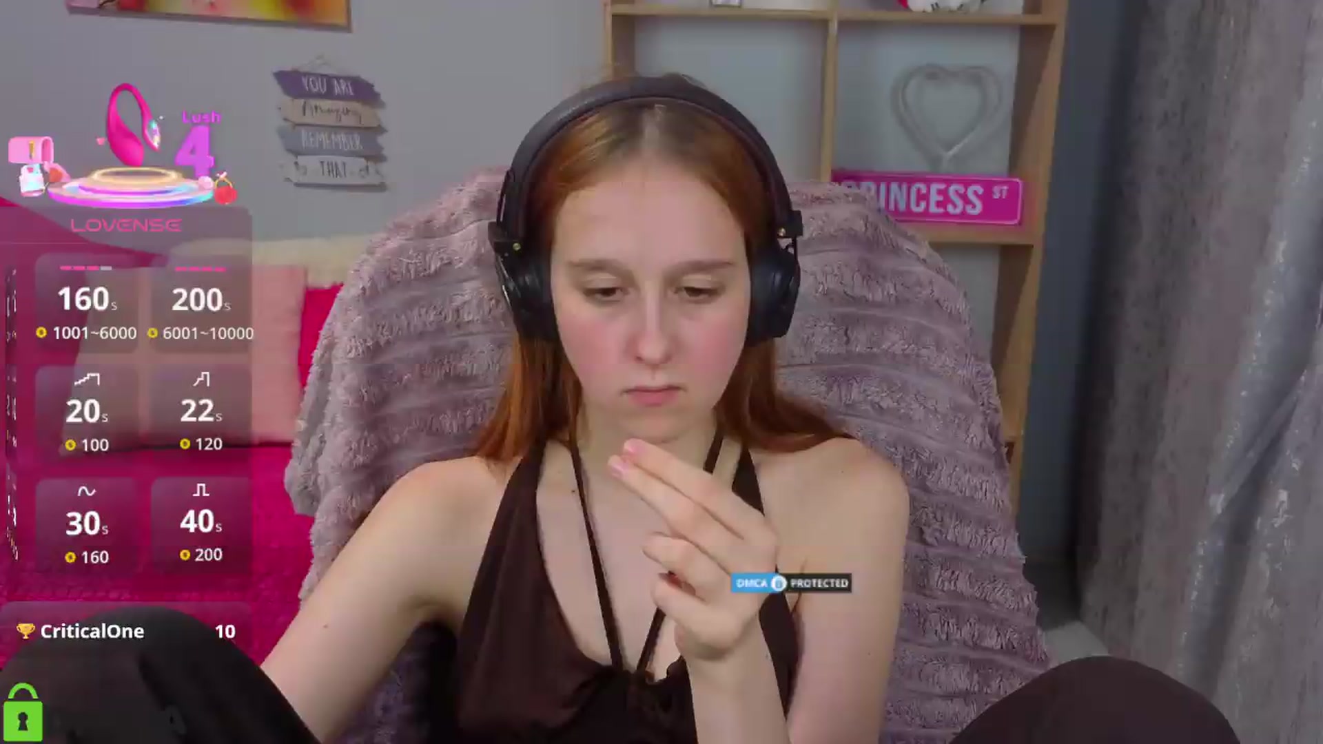 Gallery image thumbnail from WowEmma_'s myfreecams stream on, 06/01/2026, 17:04 image 1 of 20