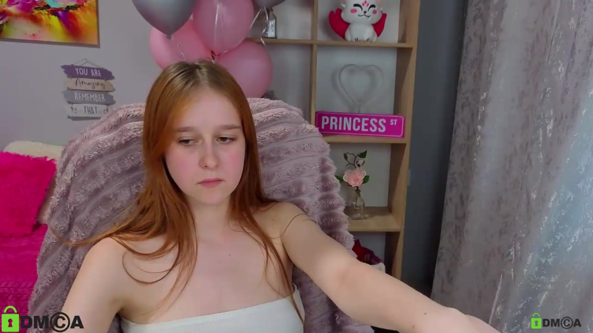 Gallery image thumbnail from WowEmma_'s myfreecams stream on, 06/24/2026, 16:10 image 12 of 20