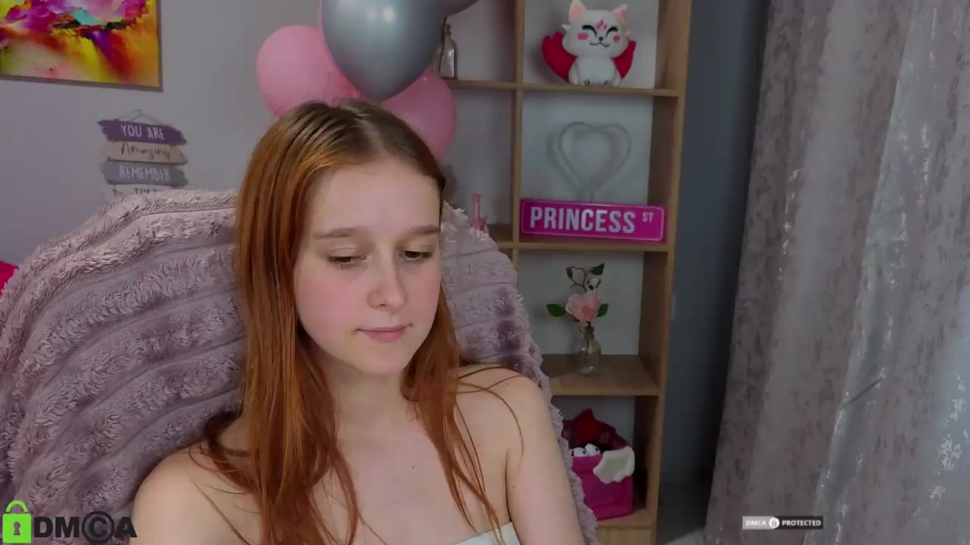 Gallery image thumbnail from WowEmma_'s myfreecams stream on, 06/24/2026, 19:02 image 3 of 20
