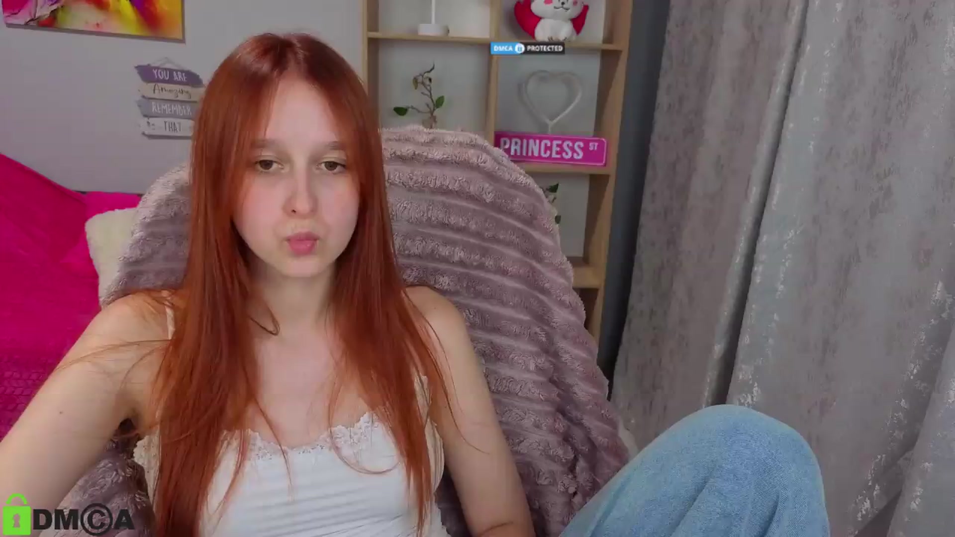 Gallery image thumbnail from WowEmma_'s myfreecams stream on, 07/31/2026, 16:35 image 9 of 20