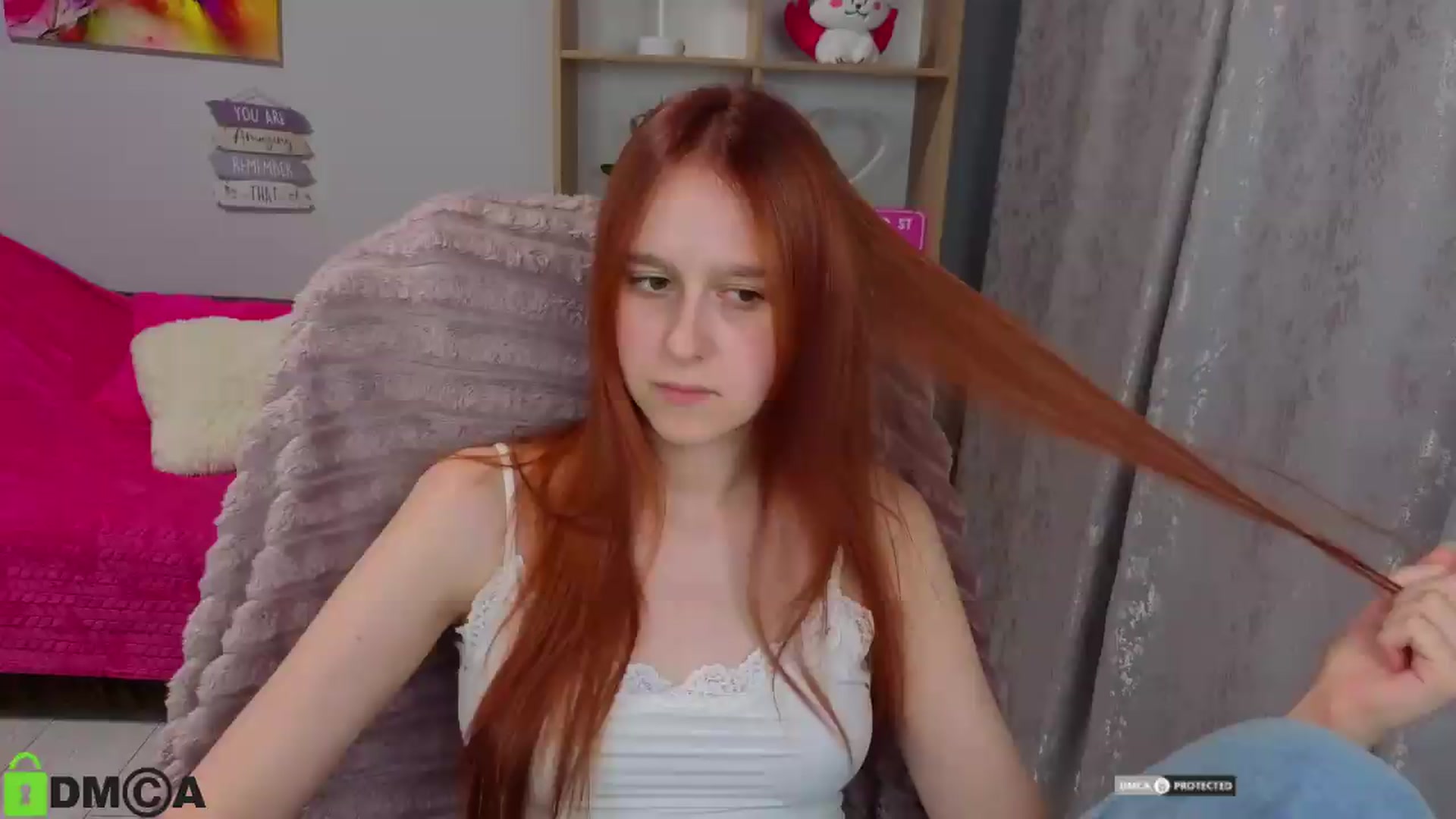 Gallery image thumbnail from WowEmma_'s myfreecams stream on, 07/31/2026, 16:35 image 16 of 20