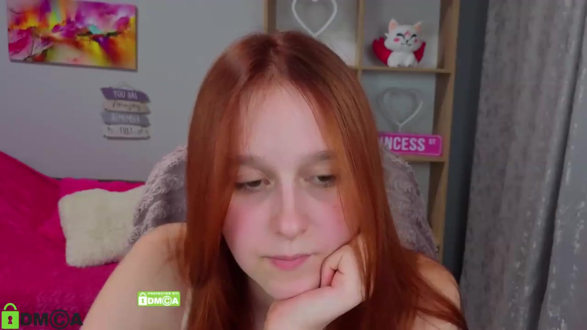 Gallery image thumbnail from WowEmma_'s myfreecams stream on, 07/31/2026, 18:27 image 14 of 20