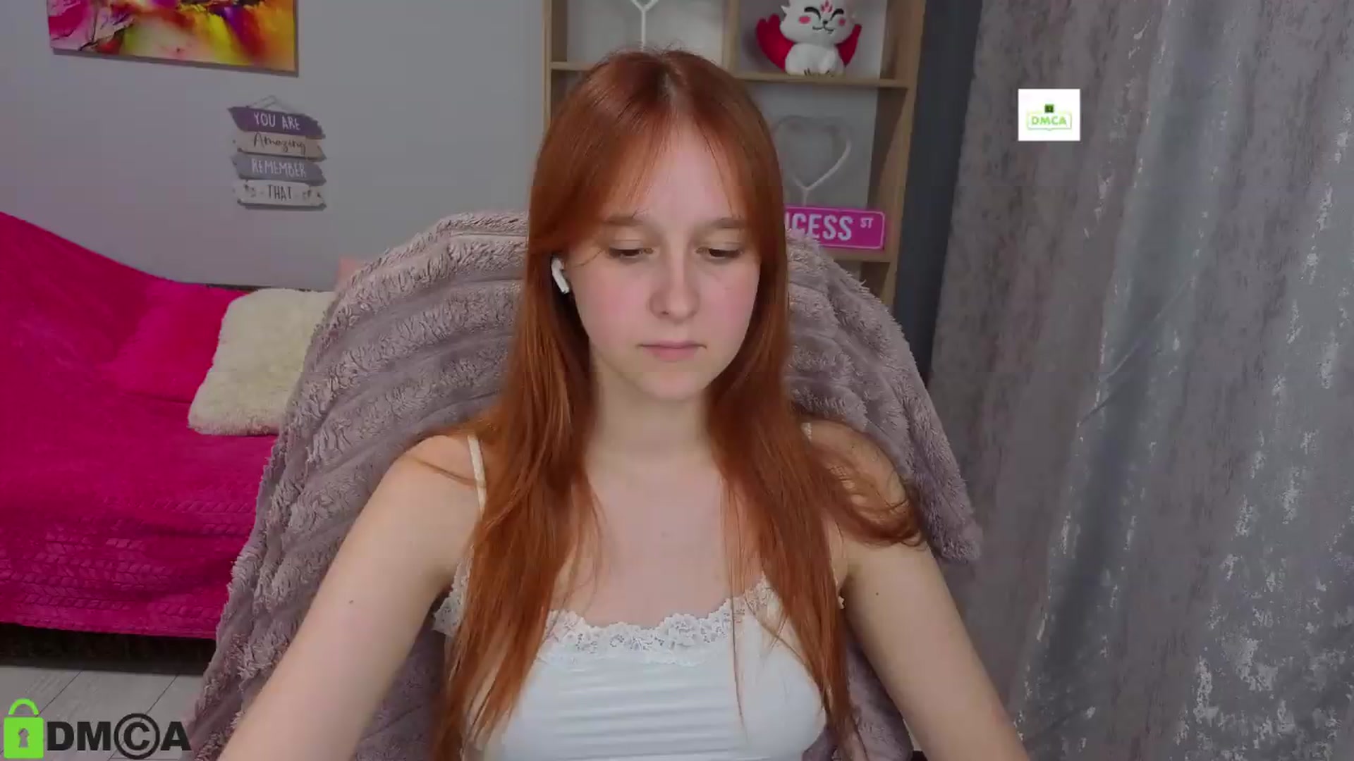 Gallery image thumbnail from WowEmma_'s myfreecams stream on, 08/16/2026, 13:52 image 11 of 20