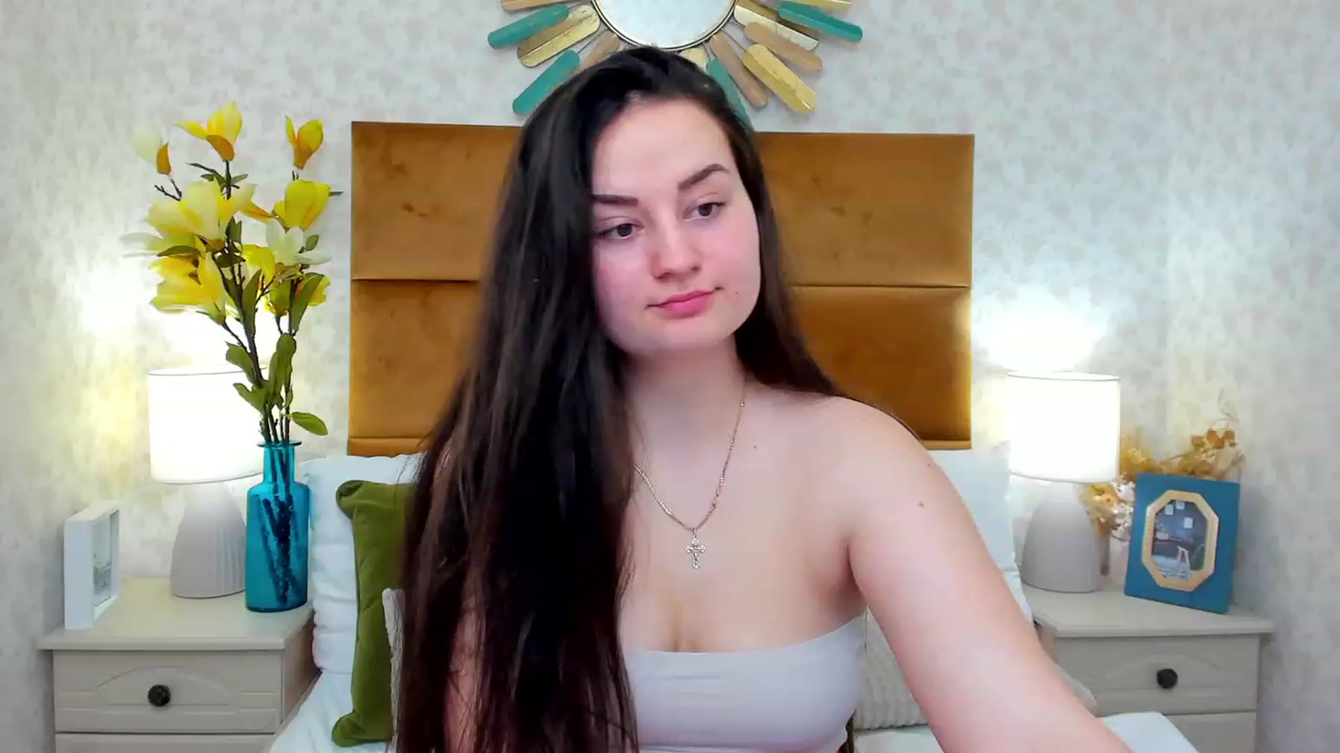Gallery image thumbnail from WowTisha's myfreecams stream on, 04/09/2023, 14:27 image 11 of 20