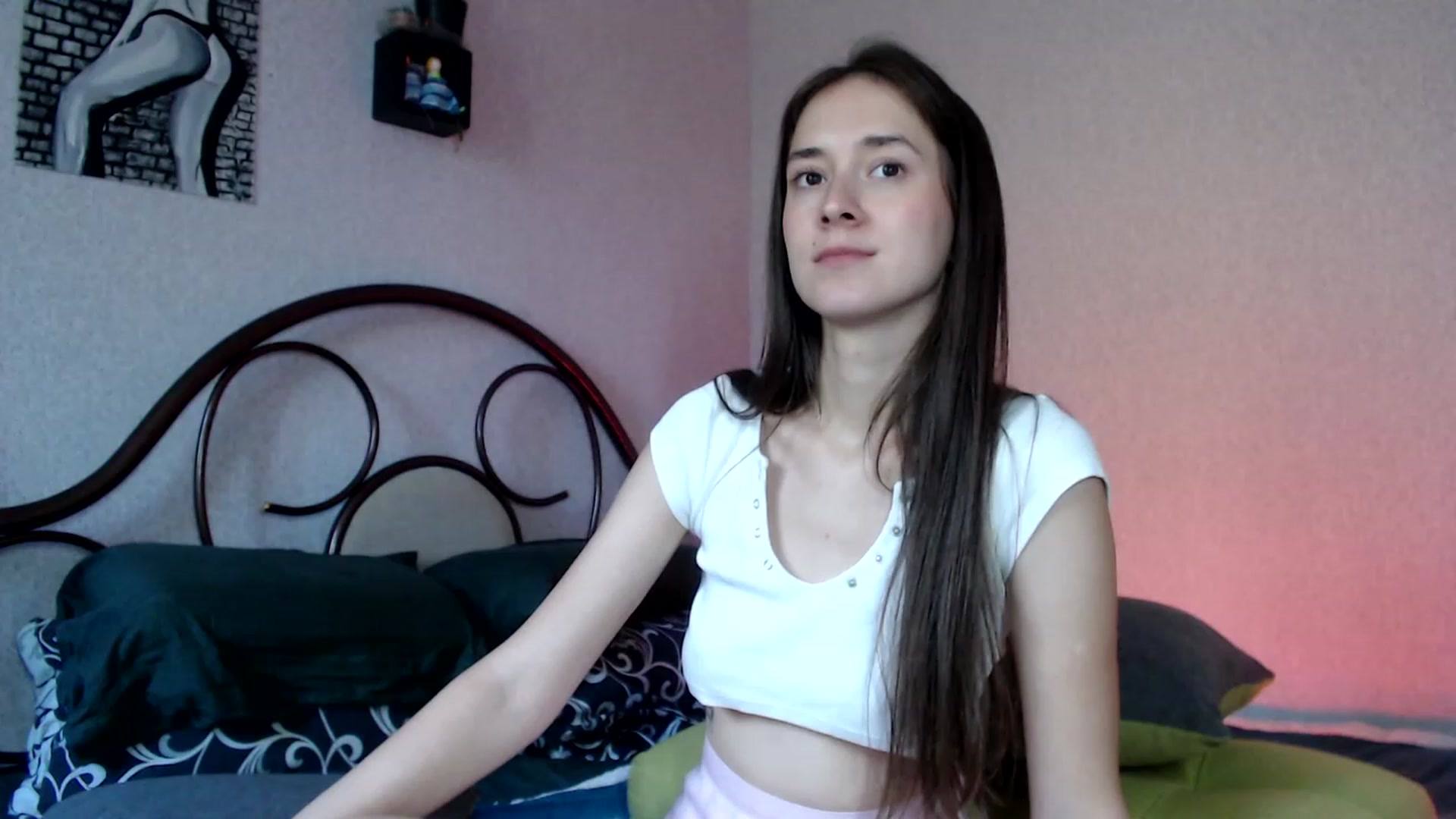 Gallery image thumbnail from Wow__kelly's myfreecams stream on, 09/13/2023, 14:46 image 6 of 20