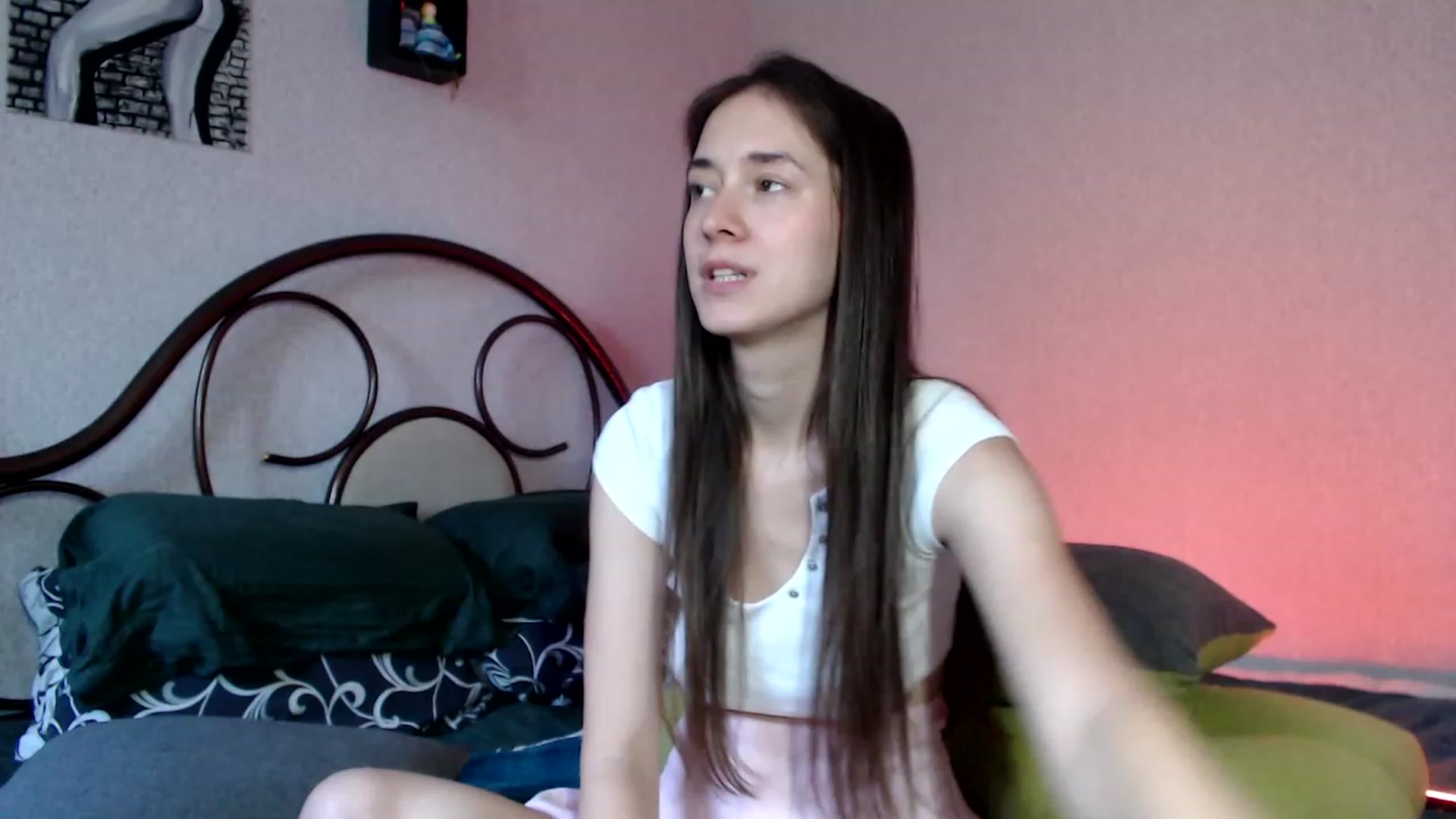Gallery image thumbnail from Wow__kelly's myfreecams stream on, 09/13/2023, 14:46 image 13 of 20