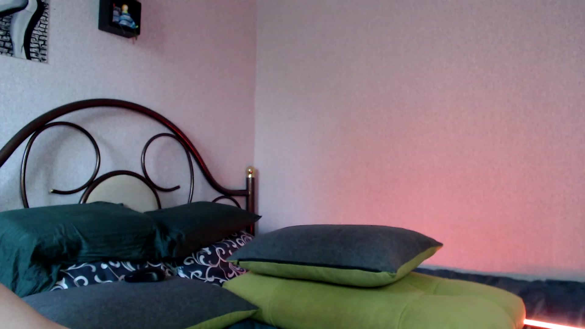 Gallery image thumbnail from Wow__kelly's myfreecams stream on, 09/14/2023, 15:00 image 14 of 20