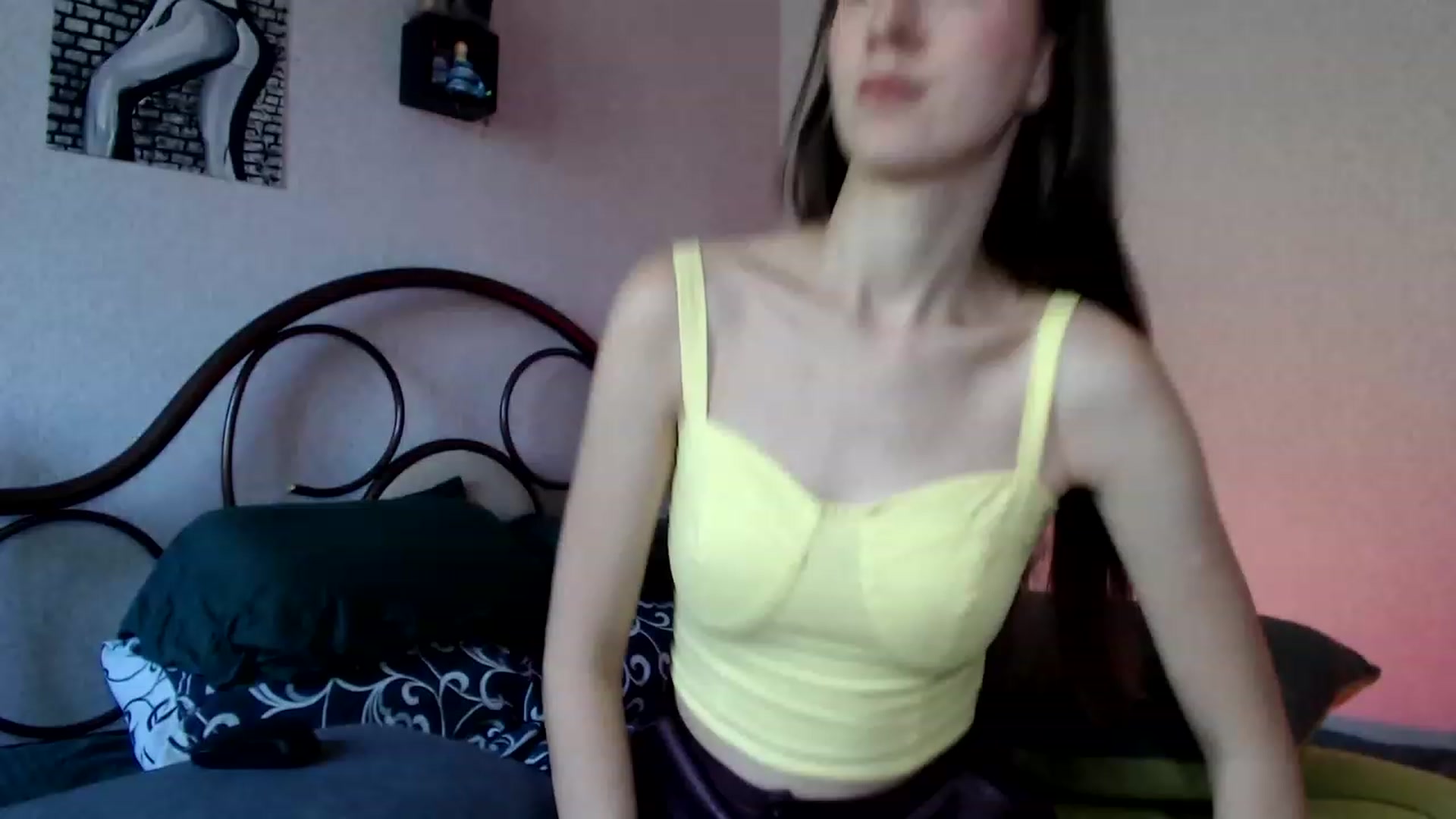 Gallery image thumbnail from Wow__kelly's myfreecams stream on, 09/16/2023, 12:25 image 4 of 20
