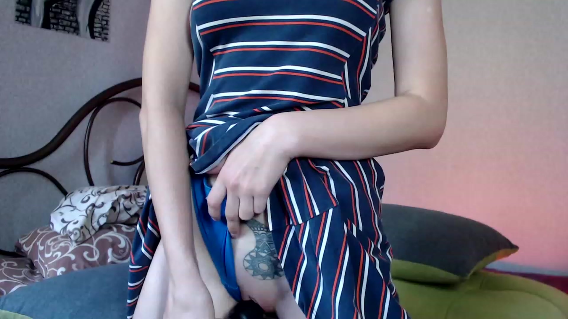 Gallery image thumbnail from Wow__kelly's myfreecams stream on, 09/17/2023, 12:27 image 14 of 20