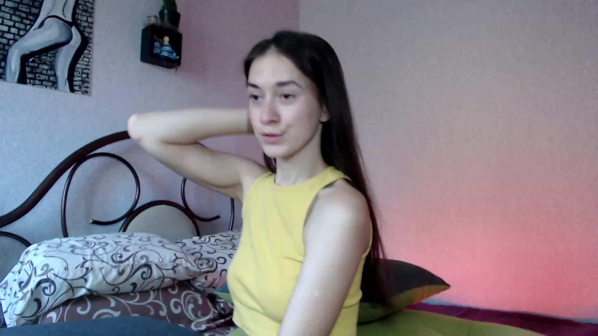 Gallery image thumbnail from Wow__kelly's myfreecams stream on, 09/20/2023, 15:26 image 1 of 20