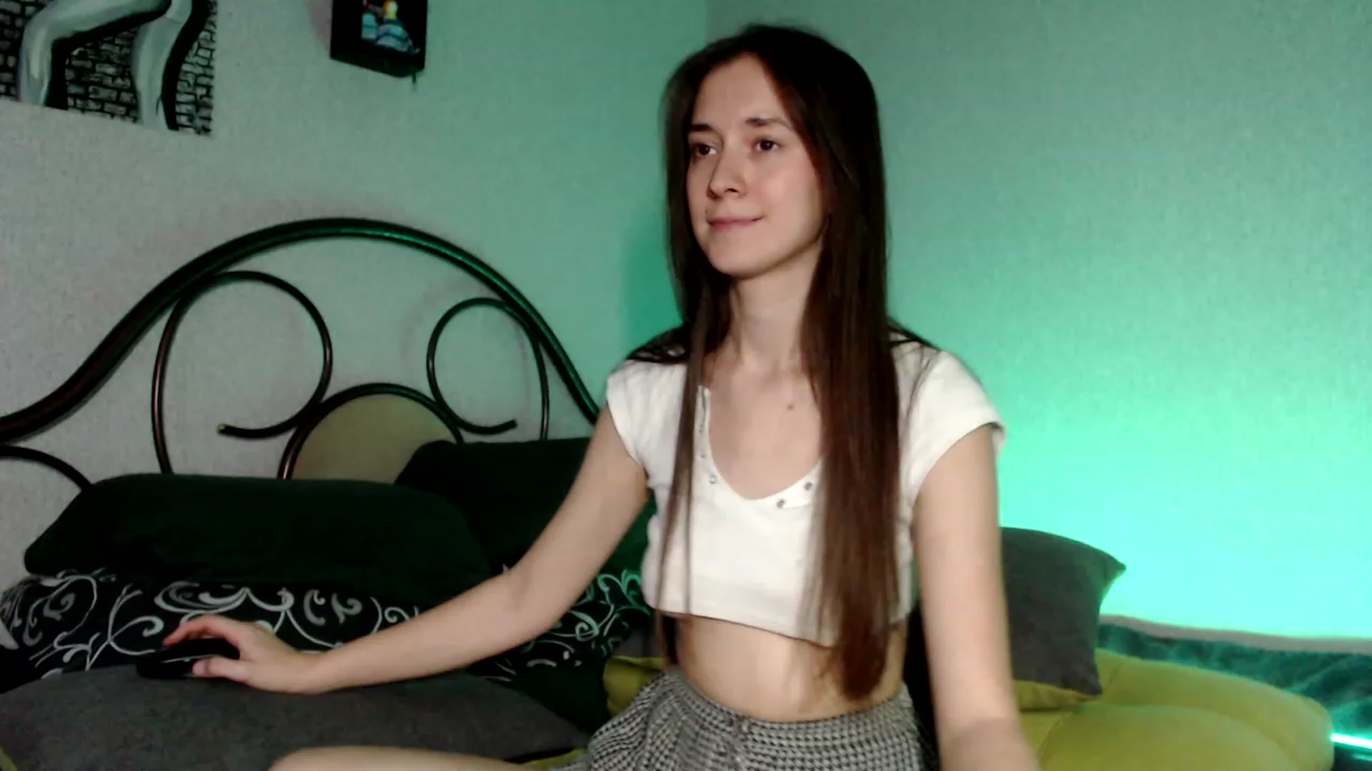 Gallery image thumbnail from Wow__kelly's myfreecams stream on, 09/26/2023, 16:03 image 3 of 20