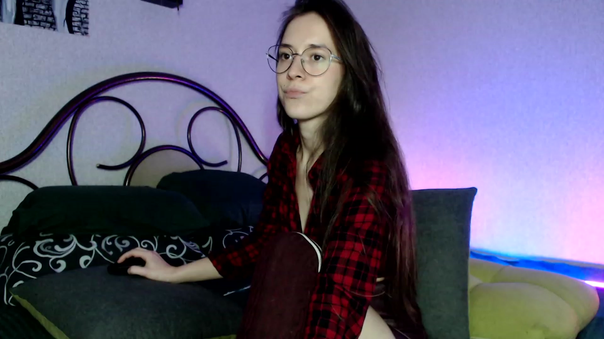 Gallery image thumbnail from Wow__kelly's myfreecams stream on, 10/10/2023, 16:44 image 6 of 20