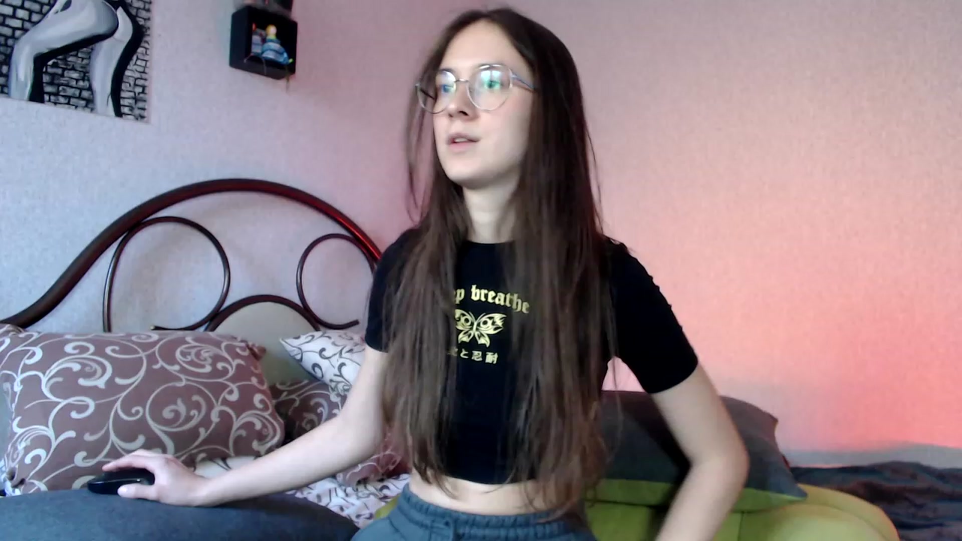 Gallery image thumbnail from Wow__kelly's myfreecams stream on, 10/18/2023, 14:51 image 2 of 20