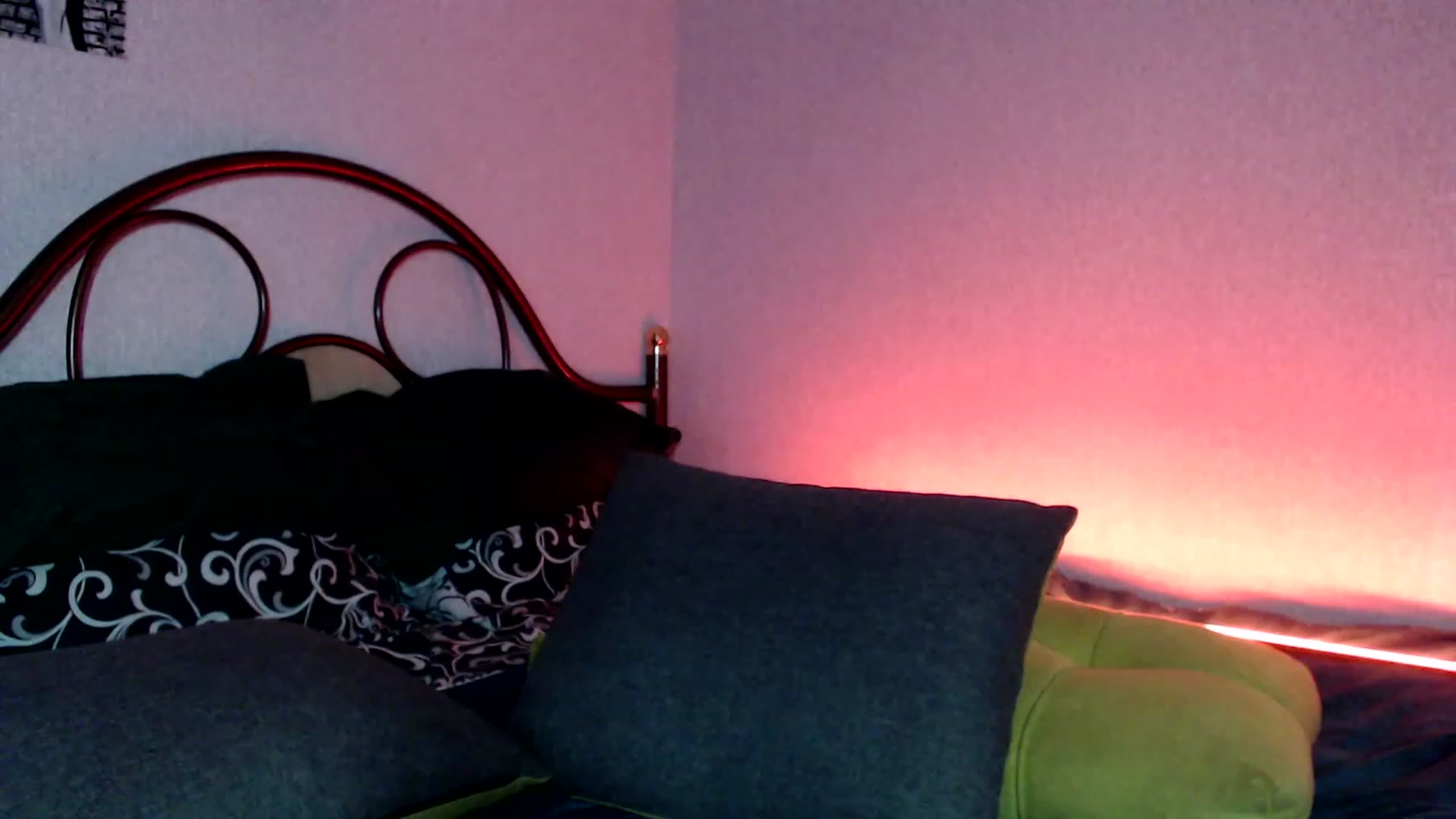 Gallery image thumbnail from Wow__kelly's myfreecams stream on, 10/31/2023, 16:55 image 5 of 20