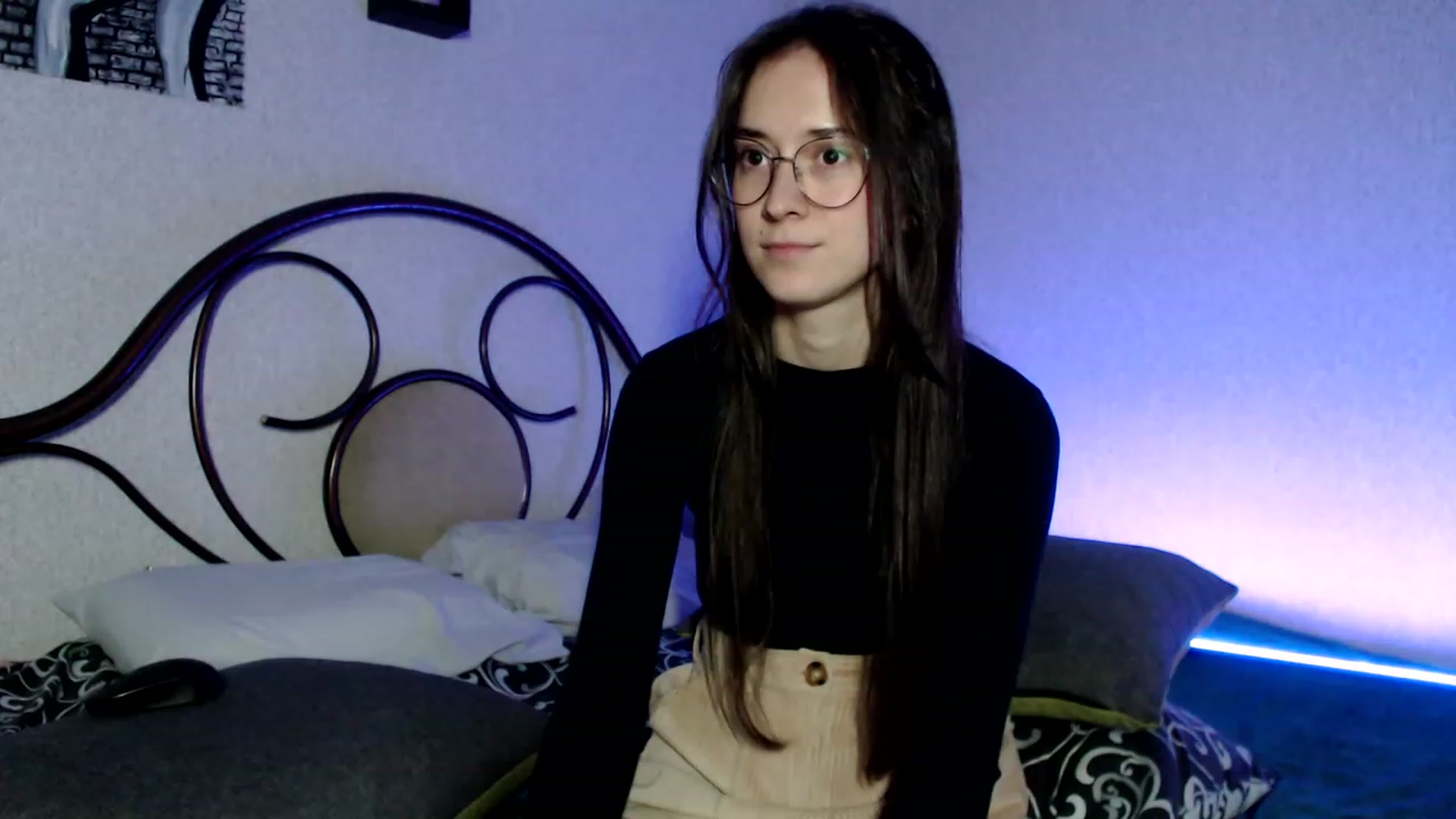 Gallery image thumbnail from Wow__kelly's myfreecams stream on, 11/16/2023, 17:07 image 20 of 20