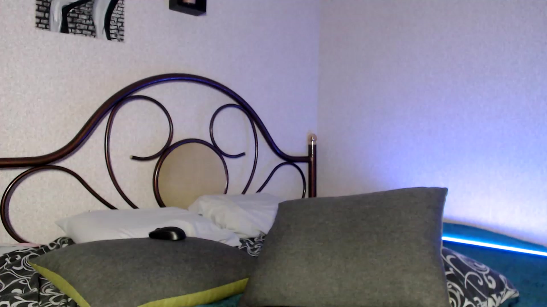 Gallery image thumbnail from Wow__kelly's myfreecams stream on, 11/16/2023, 17:07 image 3 of 20
