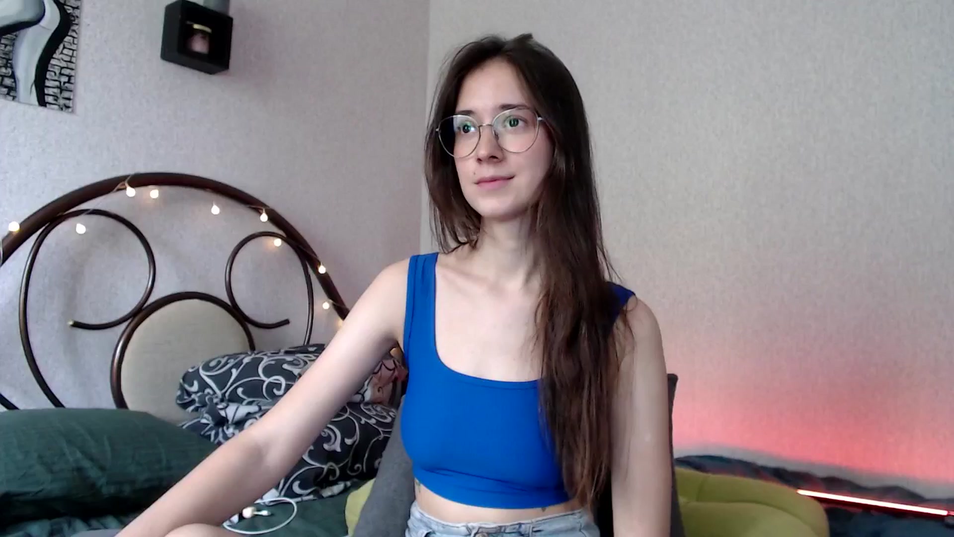 Gallery image thumbnail from Wow__kelly's myfreecams stream on, 07/04/2024, 11:58 image 11 of 20