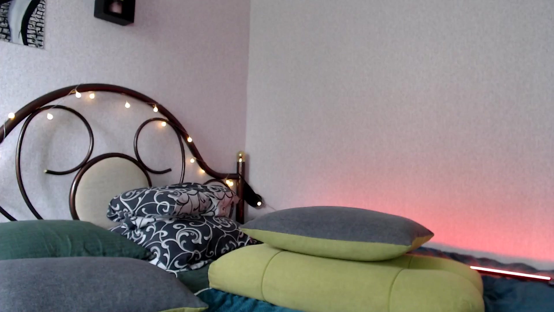 Gallery image thumbnail from Wow__kelly's myfreecams stream on, 07/04/2024, 11:58 image 18 of 20
