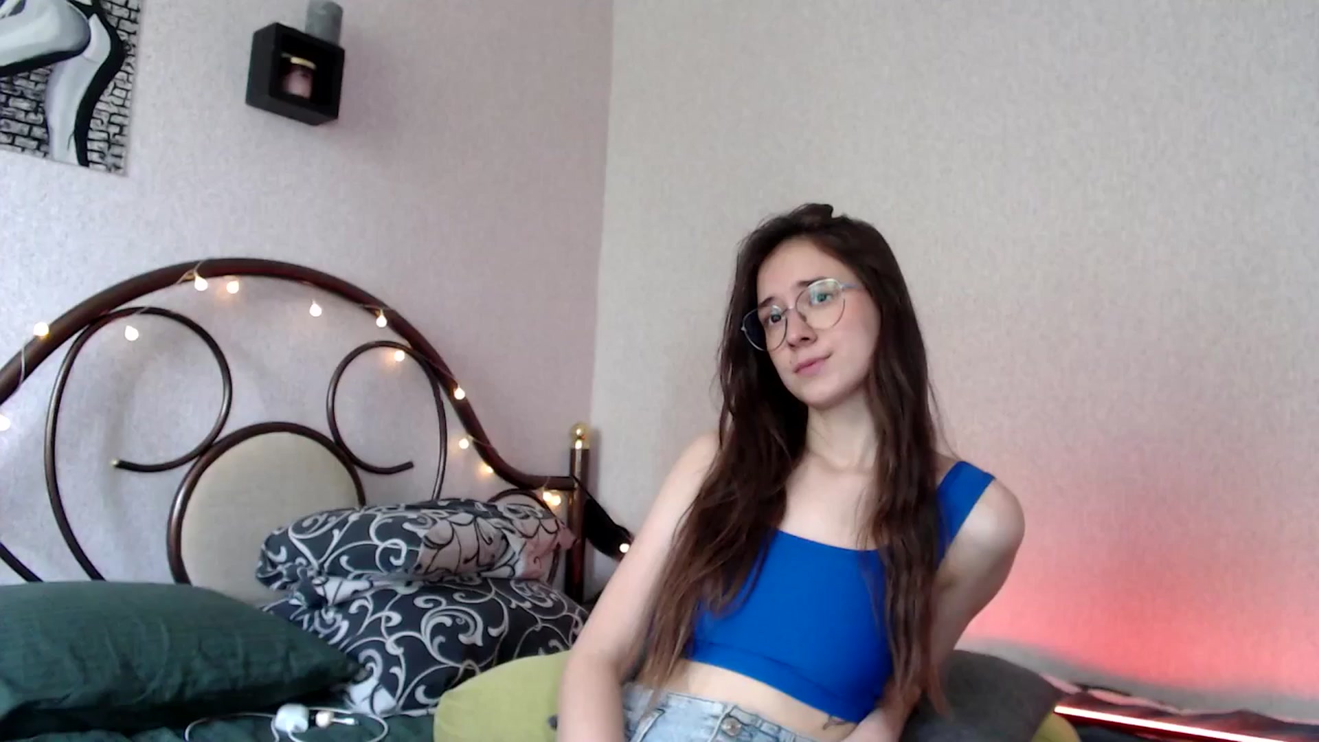 Gallery image thumbnail from Wow__kelly's myfreecams stream on, 07/04/2024, 13:09 image 7 of 20