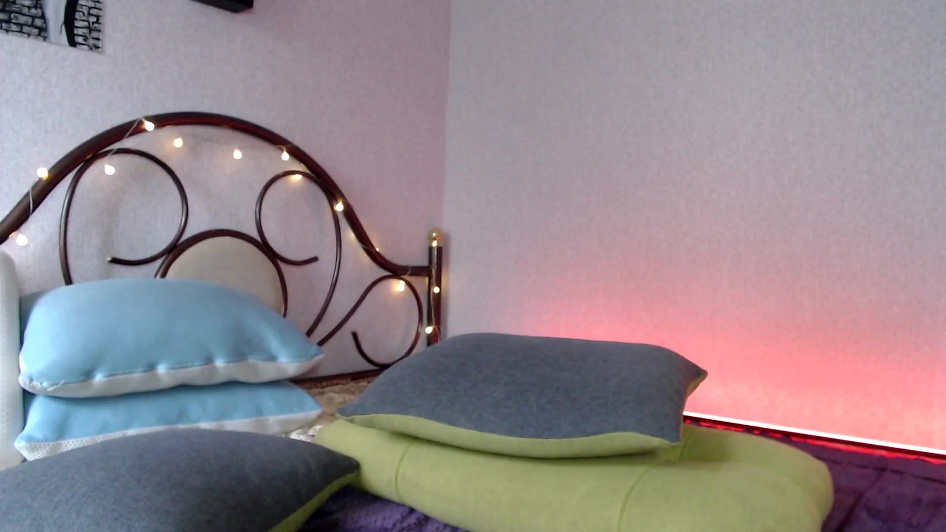 Gallery image thumbnail from Wow__kelly's myfreecams stream on, 07/09/2024, 15:32 image 11 of 20